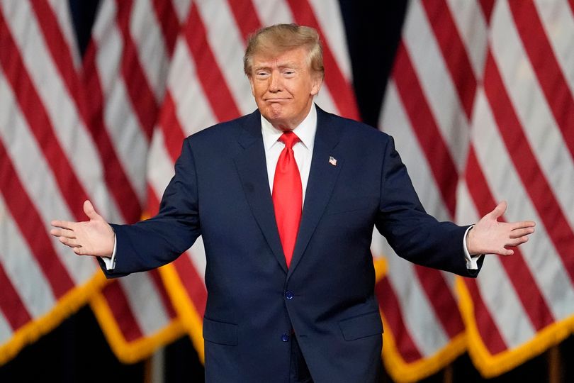 Donald Trump does 'deplorable and embarrassing' impression of Iran's ...