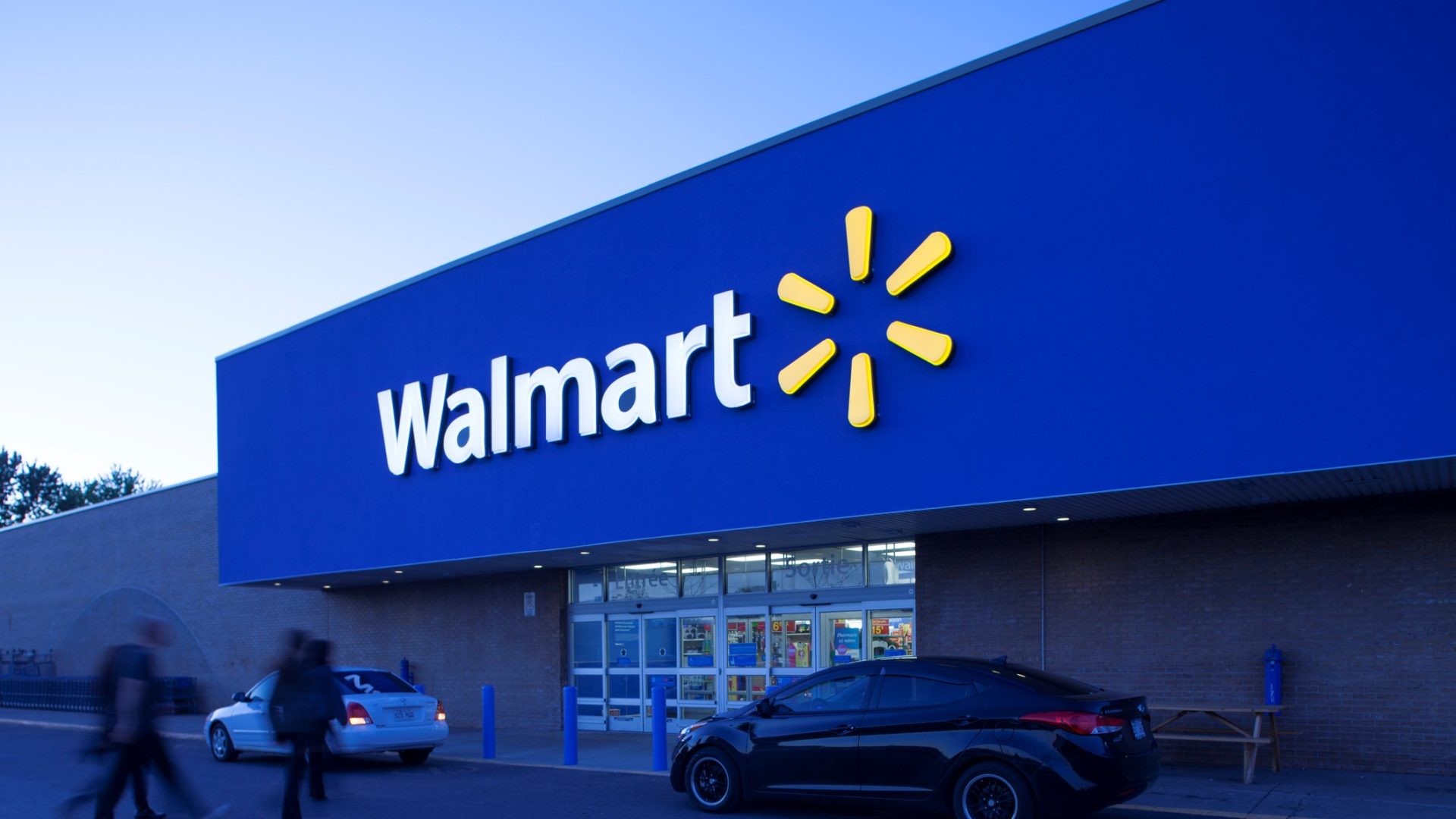 7 Best Walmart Fall Fashion Finds for Under $60