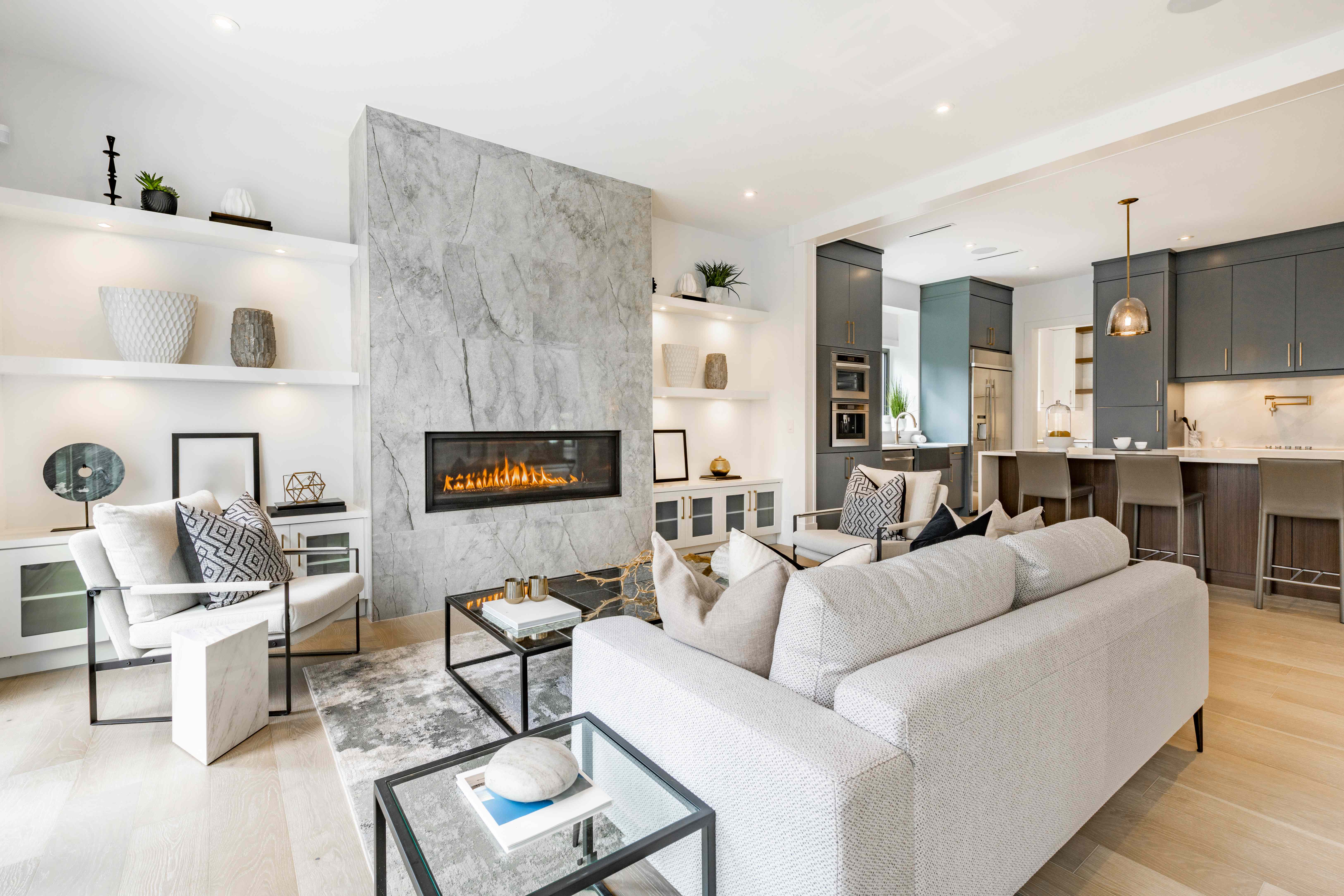 We Asked Designers What All Welcoming Living Rooms Have in Common—We Wish We Thought of This Sooner