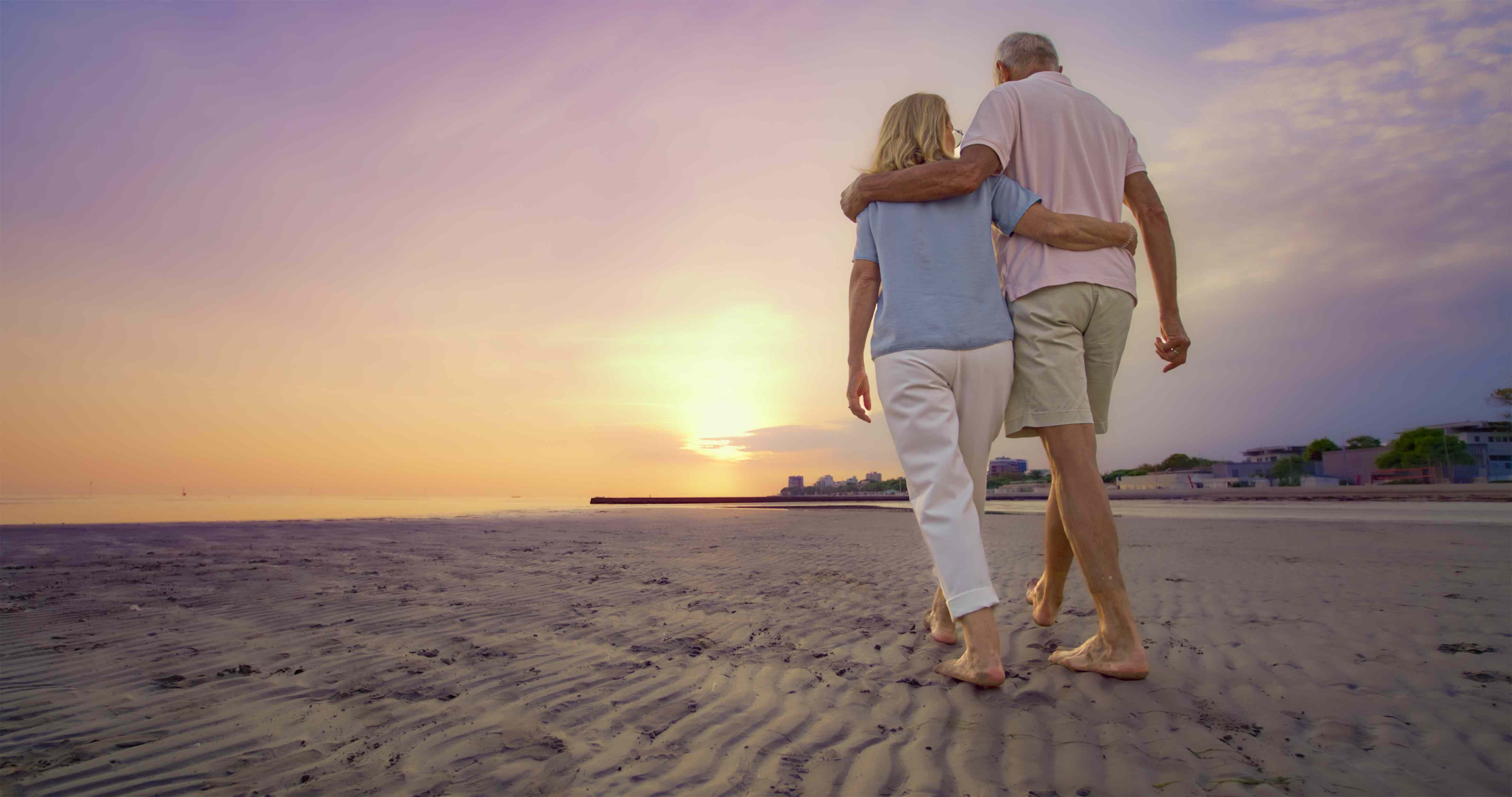 9 States for Warm-Weather Retirement Where Savings Stretch Further Than in Florida