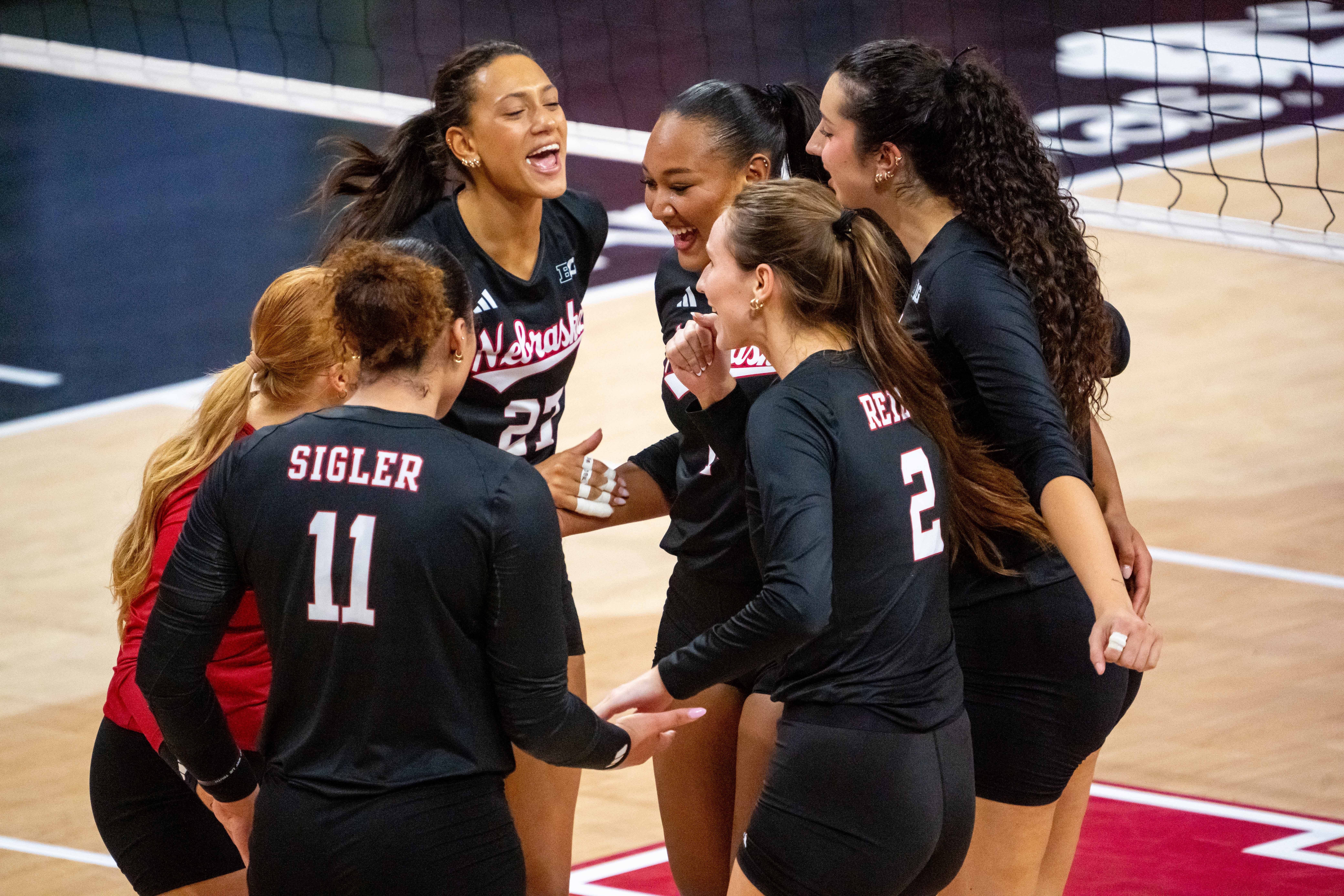 New Photo - College volleyball rankings after Week 7: Updated AVCA Coaches Poll