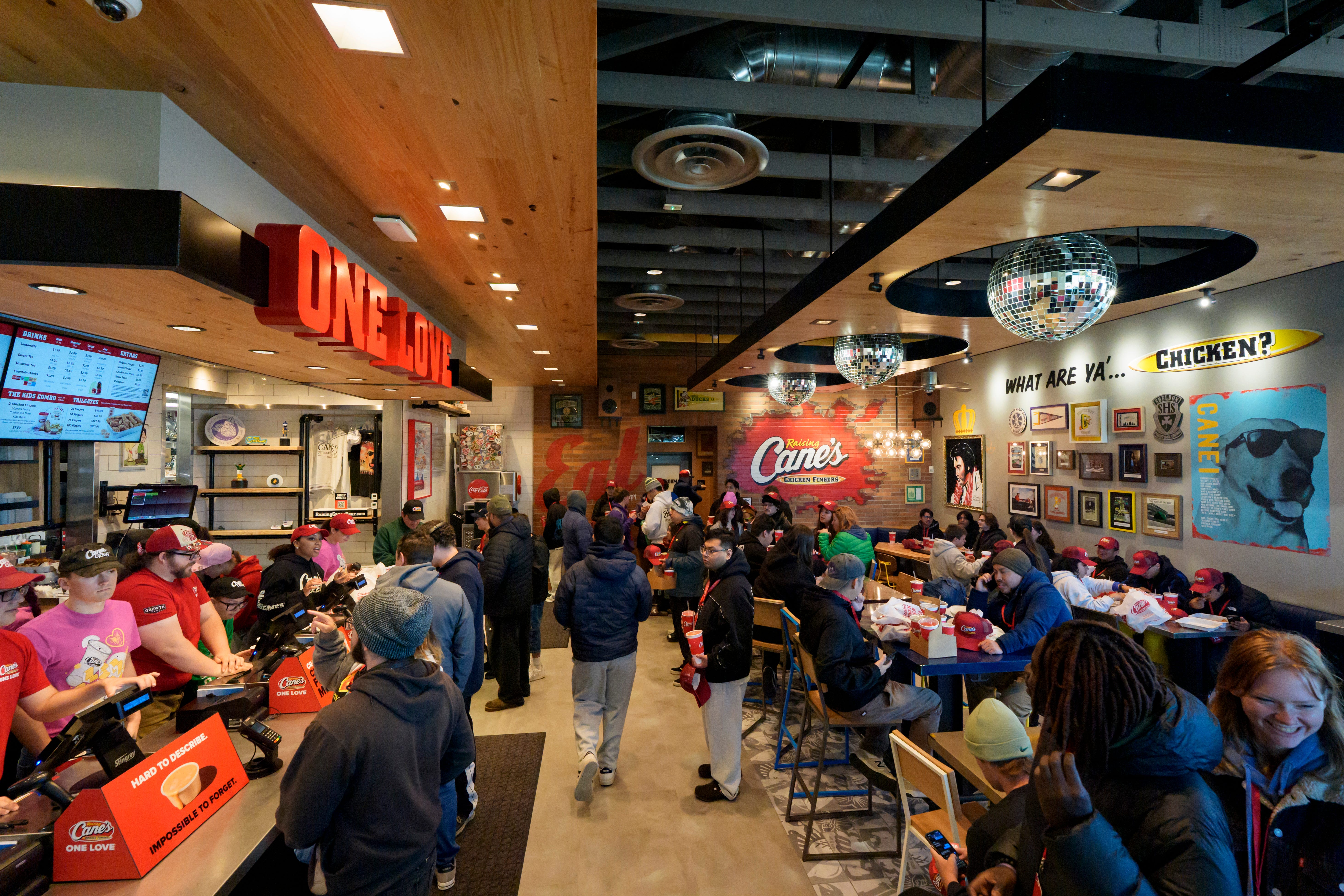 Springfield Virginia Weather Raising Cane's grand opening draws hundreds of Caniacs to Springfield - AOL