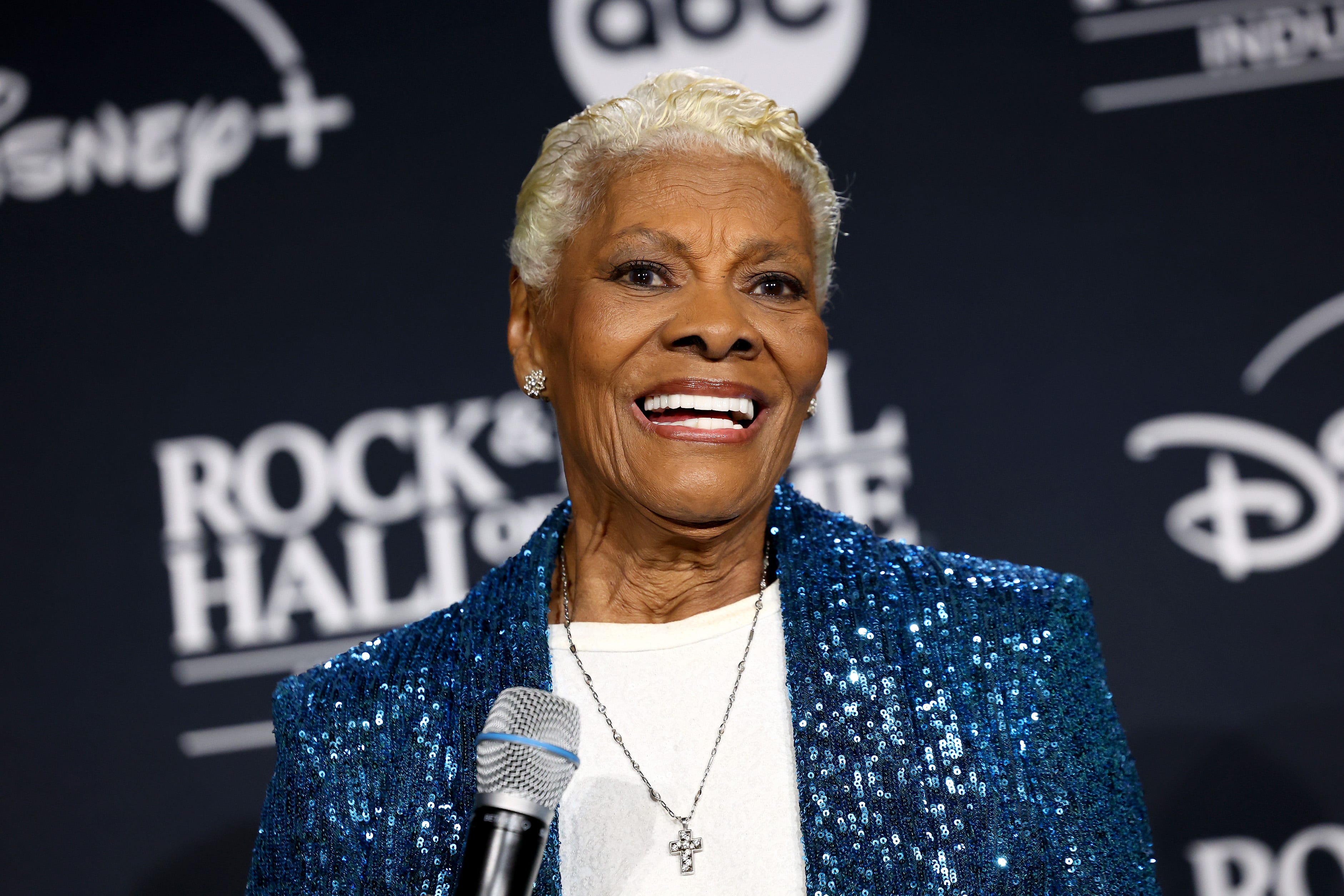 Dionne Warwick recovering after health issue led to canceled show