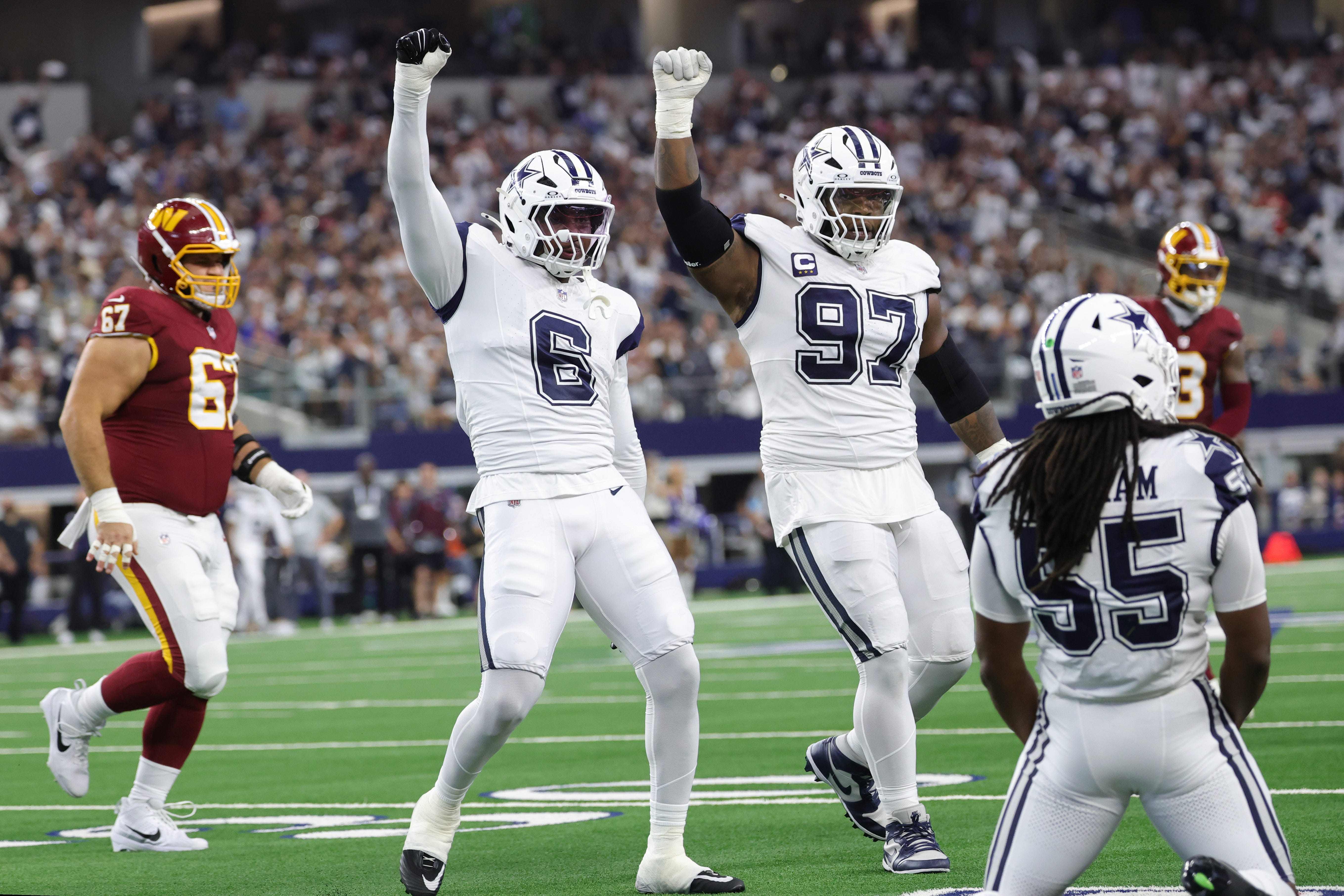 Cowboys hold players only meeting to help fix defensive issues