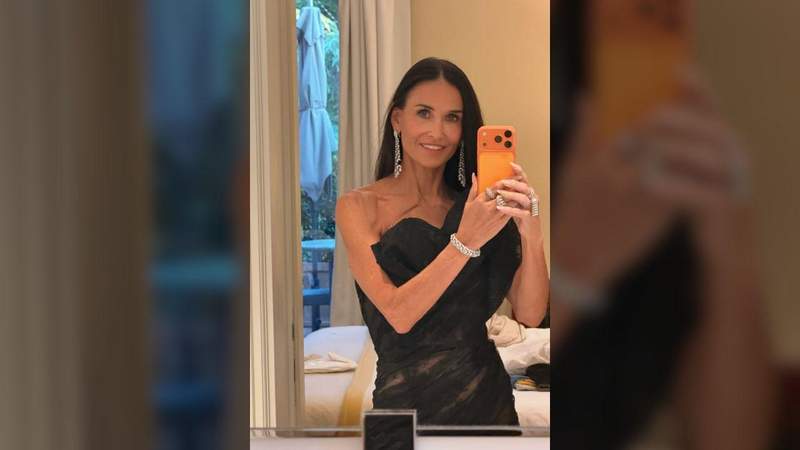 Demi Moore, 63, Stuns Fans With Makeup-Free Photo Showing Off Her ...