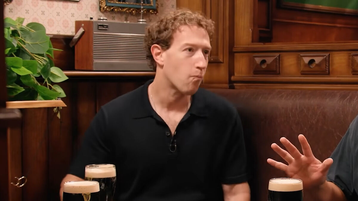 Mark Zuckerberg viral video drinking Guinness sparks internet robot jokes