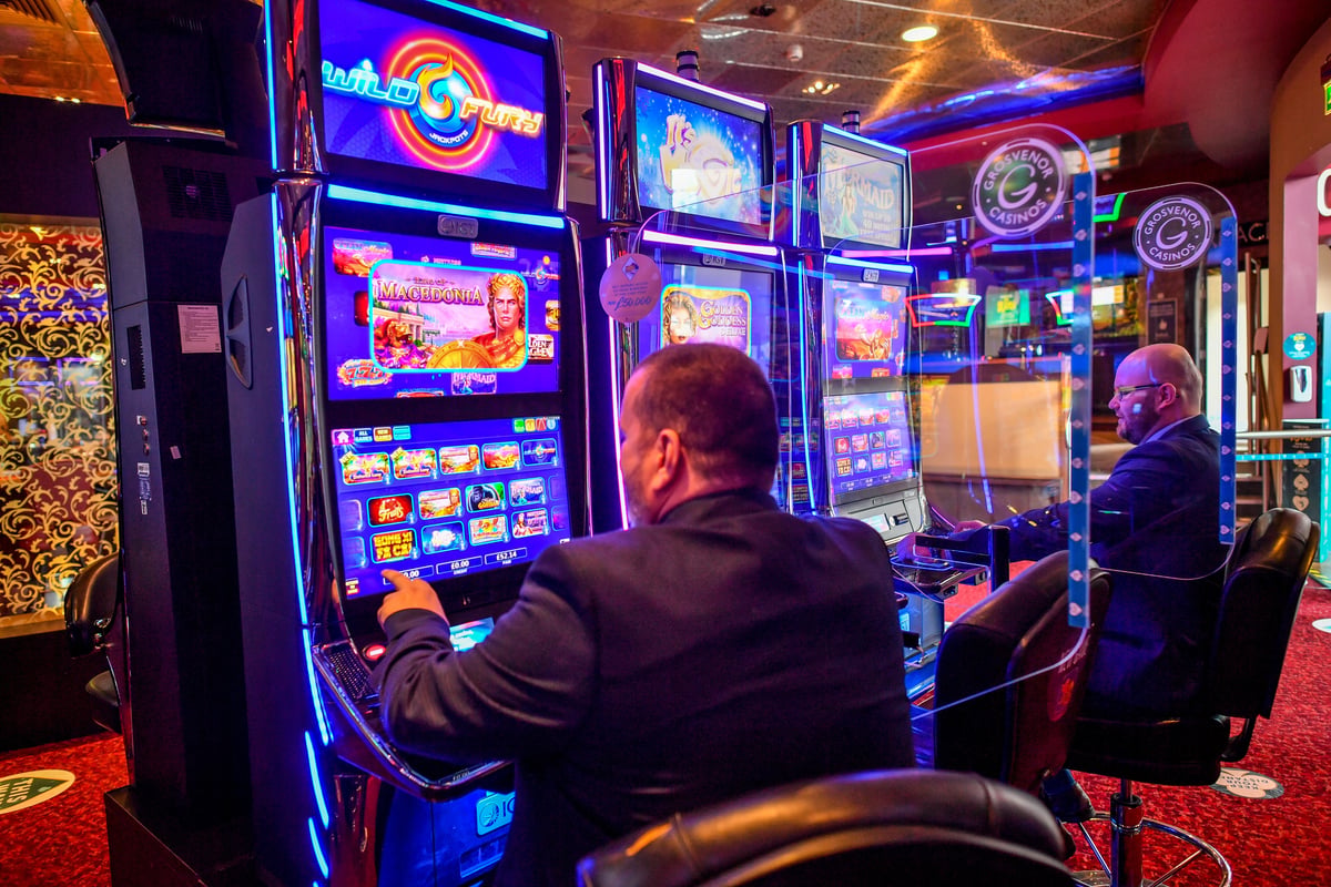Raising gaming machine tax could put 3,800 casino jobs at risk, report ...