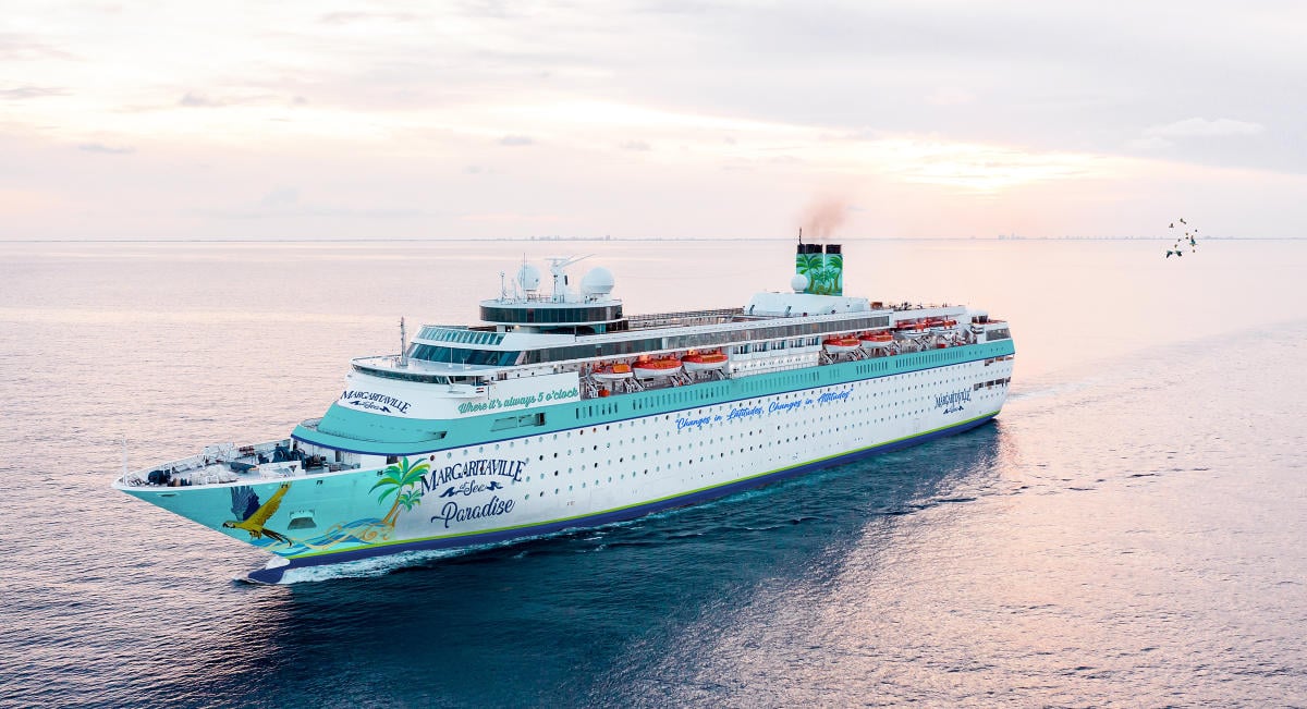 6 Cruise Ship Buffets Passengers Rave About, and 6 That Get Mixed Reviews