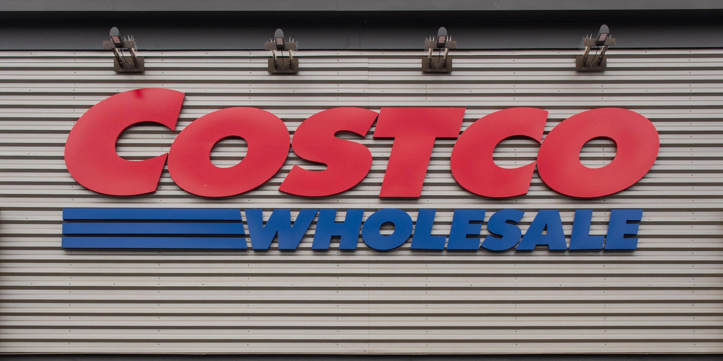 These Viral Cakes Just Hit Costco & Shoppers Are Hunting Them Down: ‘This Is Wha...
