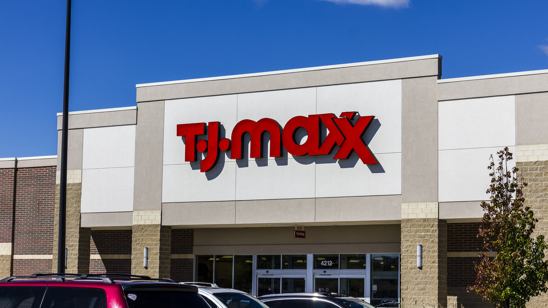 6 TJ Maxx Fall Clothing Staples That Are Low-Key High Quality