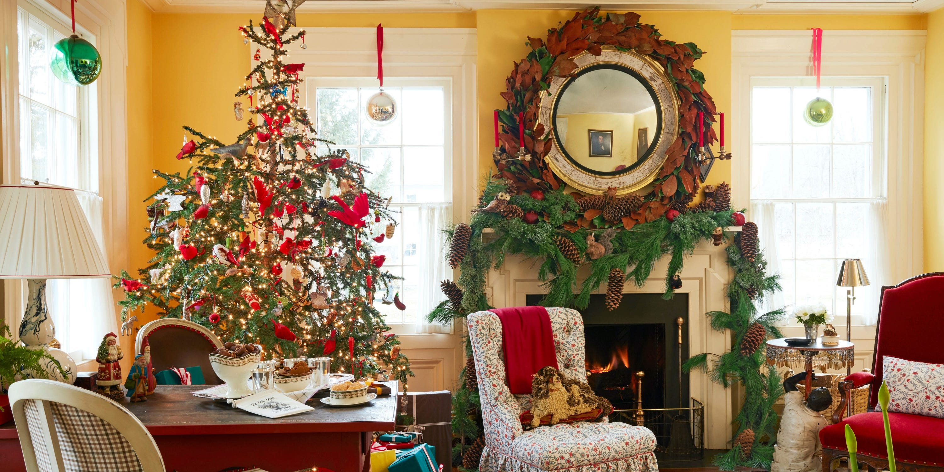 5 Old-Fashioned Christmas Decorating Trends Making a Comeback This Year, According to Designers