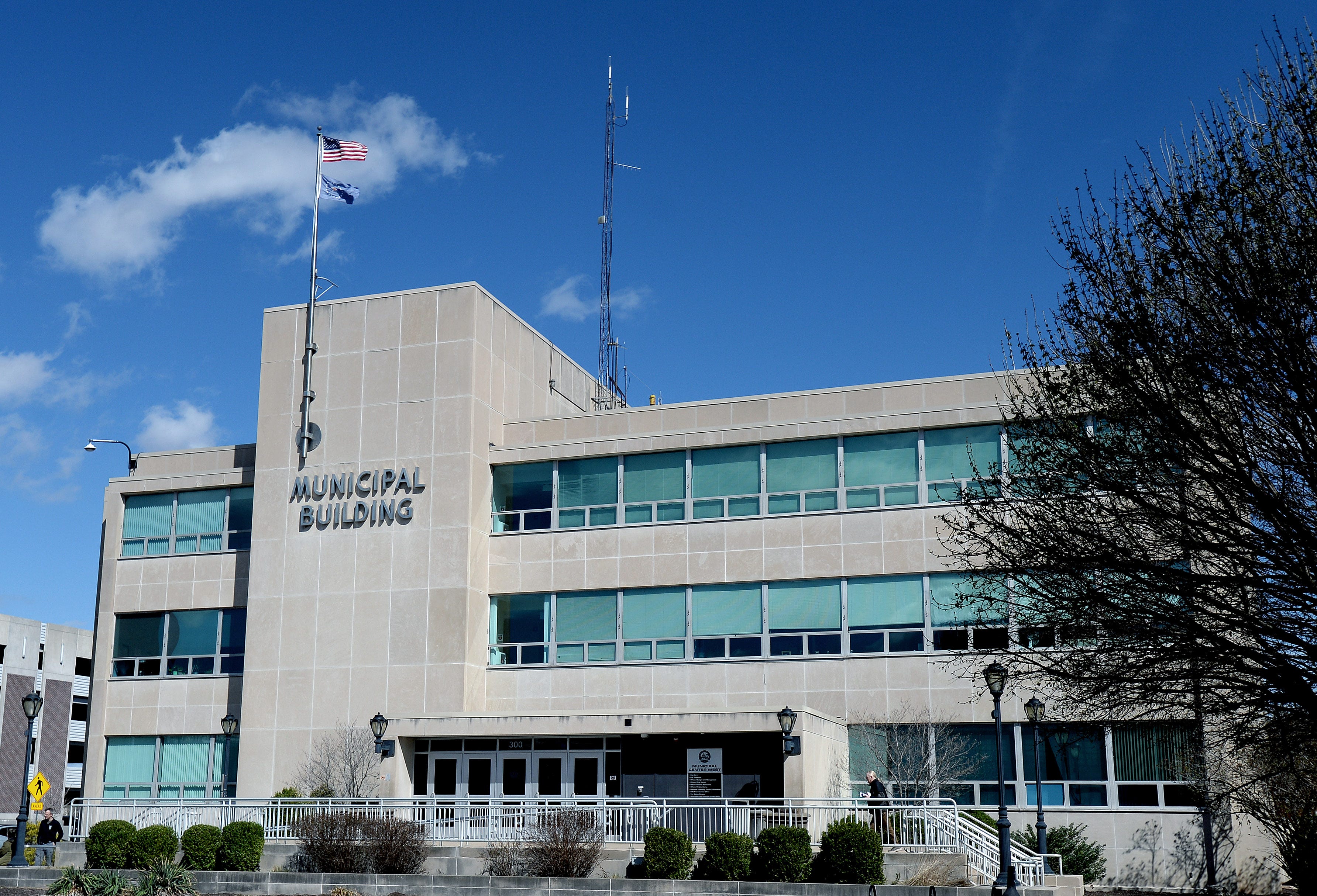 Springfield to open filing period for city election candidates - AOL