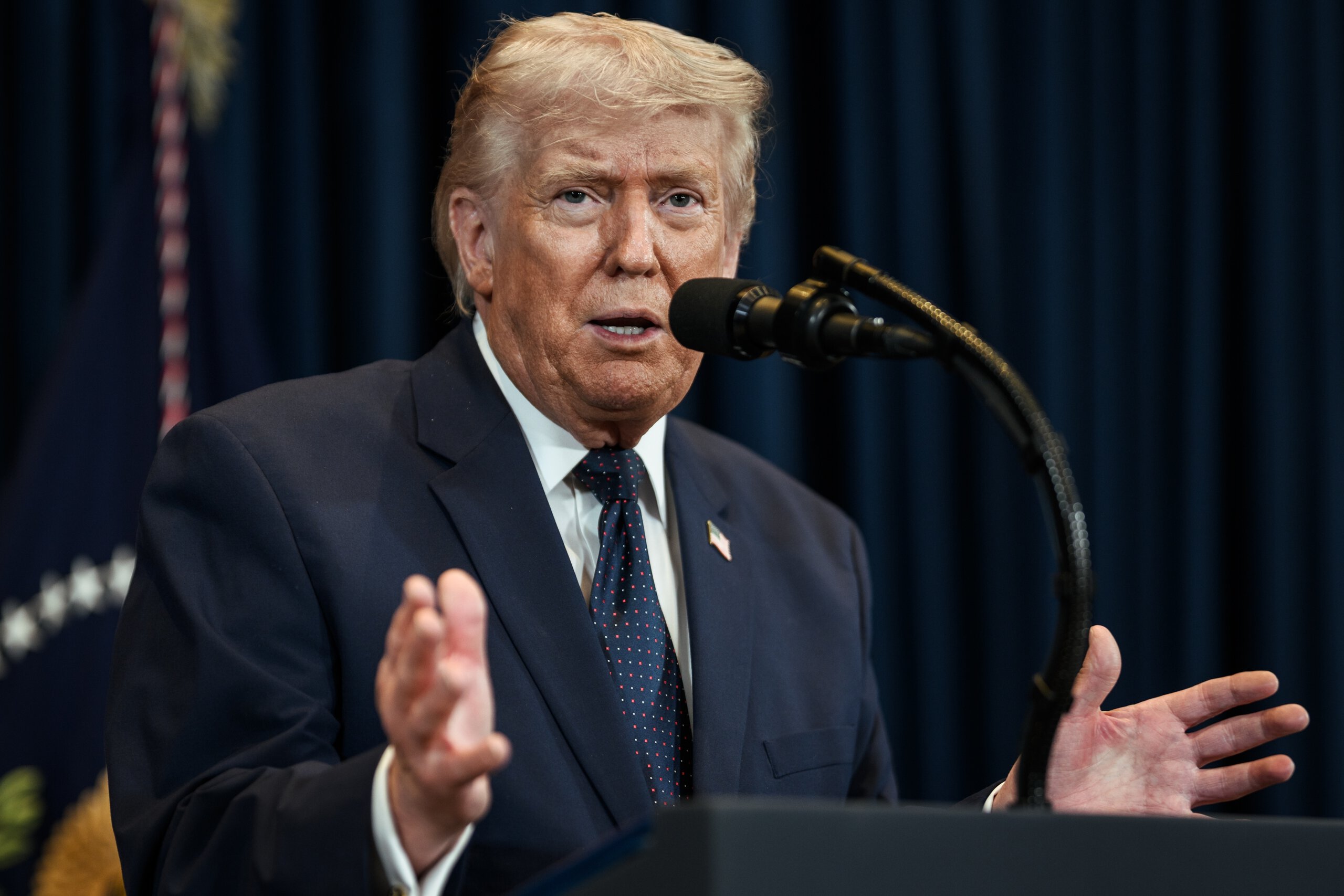Trump Media Declines 6 % as Broad Selloff Weighs on High - Beta Stocks ; Rumble Drops 8 %