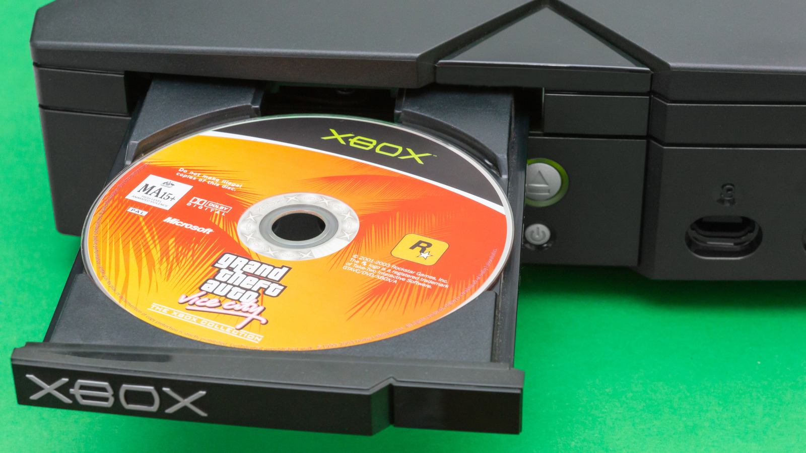 Why Some Xbox Games Never Became Backward Compatible - AOL