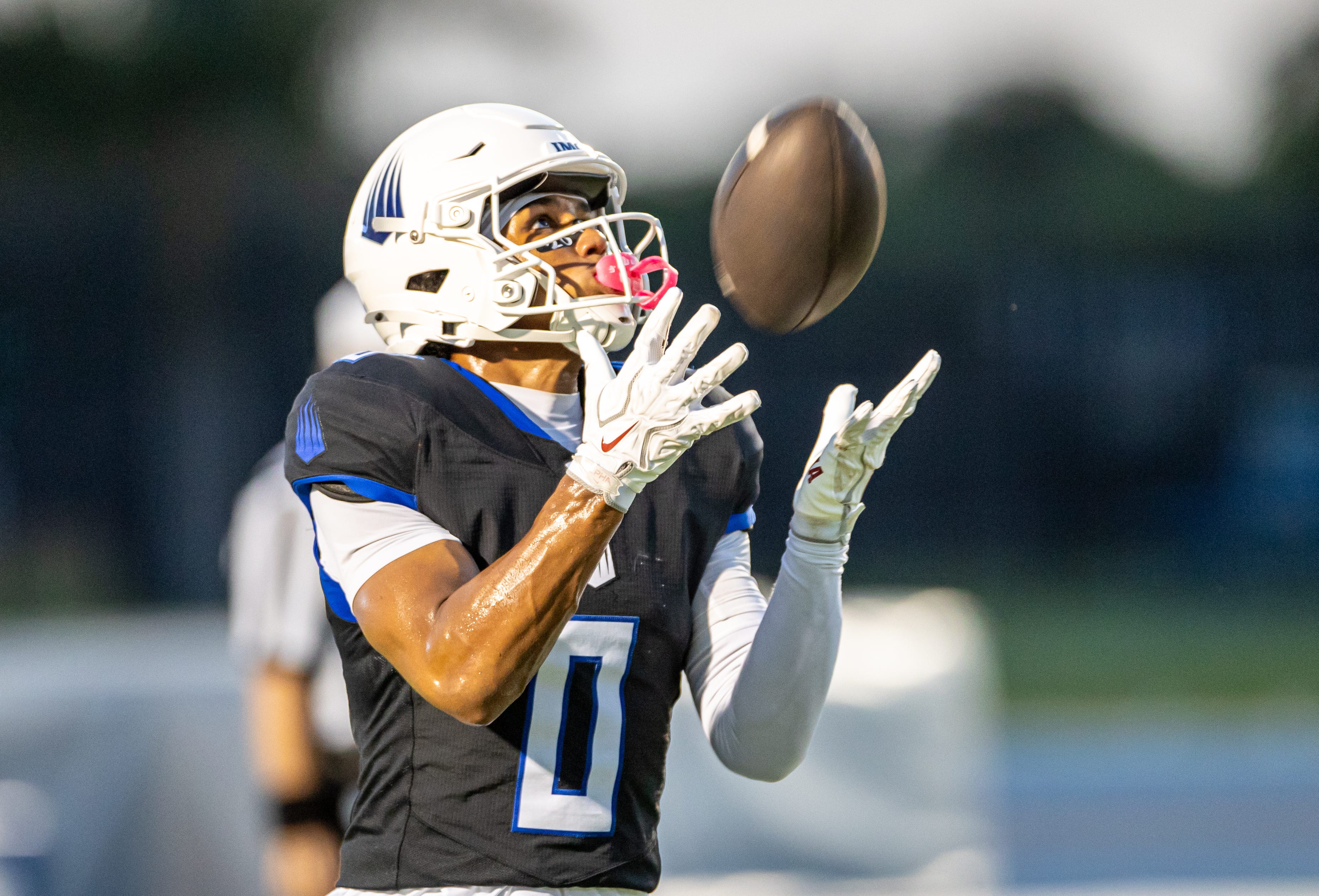 IMG Academy National beat The St. James Performance Academy 44-42 in Bradenton on Saturday, Oct. 3, 2026. The Ascenders' Osani Gayles (0) fields a kickoff.