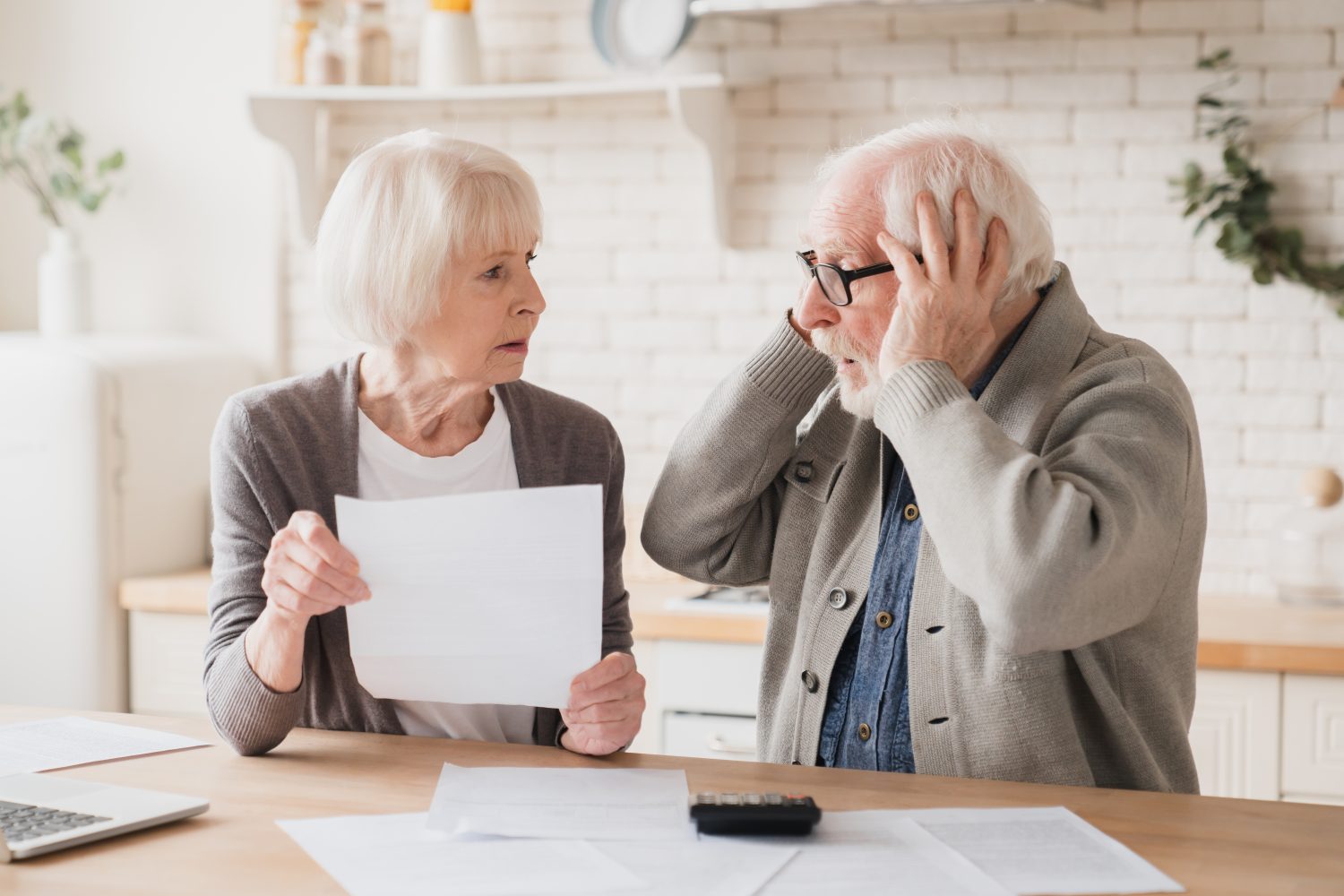 U.S. Household Income Hits a Record $87,460 but This Couple Could Lose $3,000 a Month Even With Two Social Security Checks - AOL