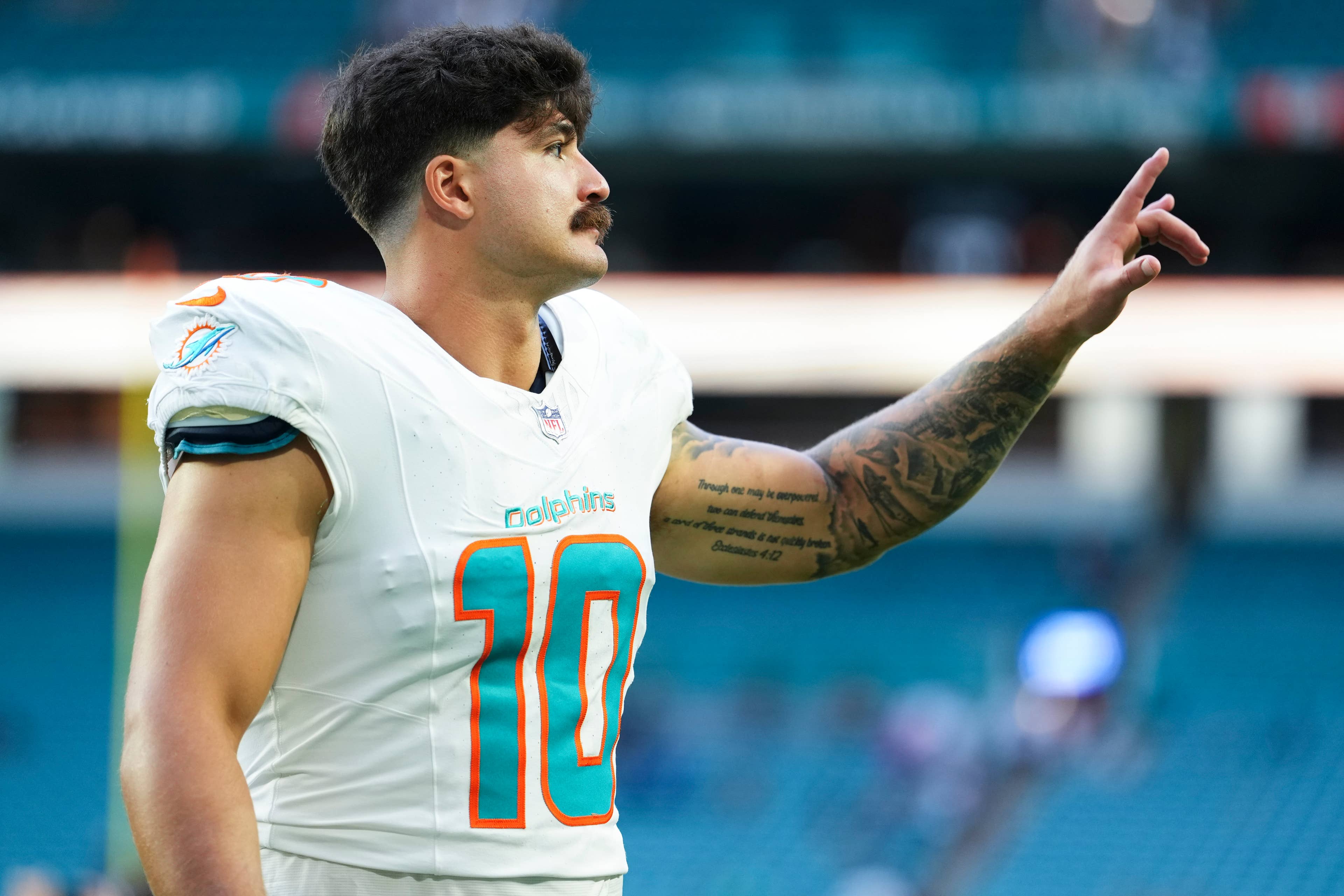 Young Dolphins provided bright spots in 31-24 loss to Bengals - AOL