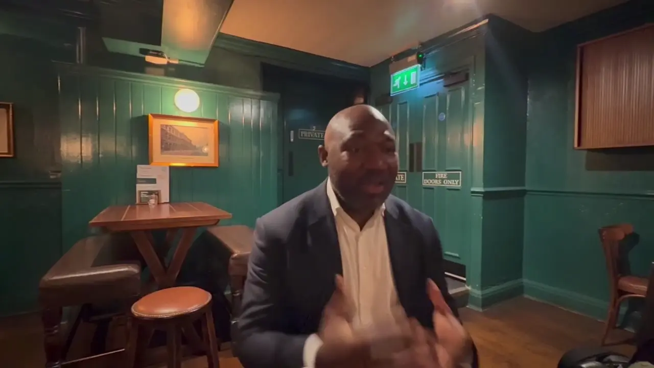 Loud phone calls and music to be banned on Tube under Tory mayoral hopeful's plans - AOL