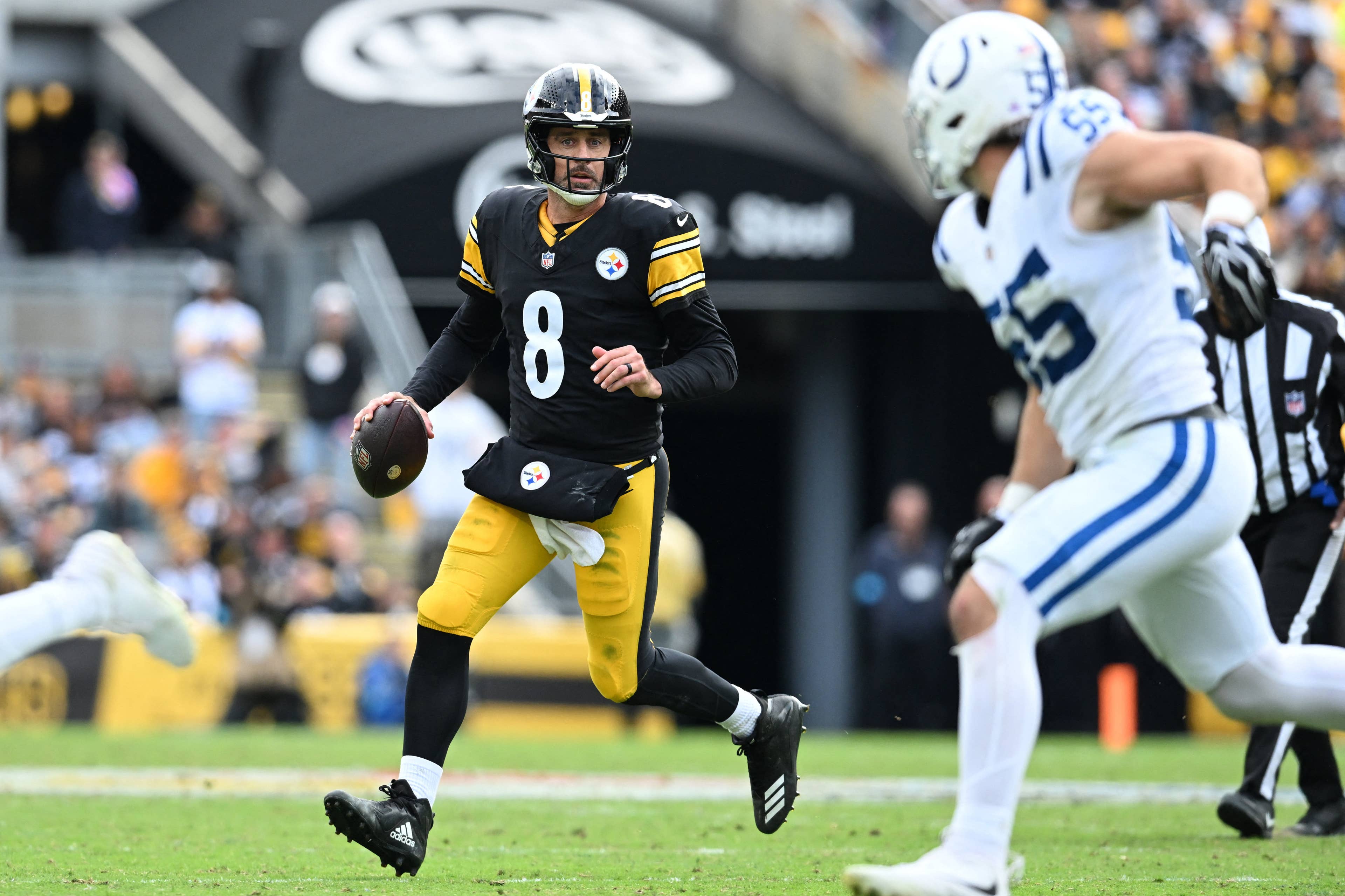 How Do You Beat Aaron Rodgers? Todd Bowles' Disguised Coverages Have ...