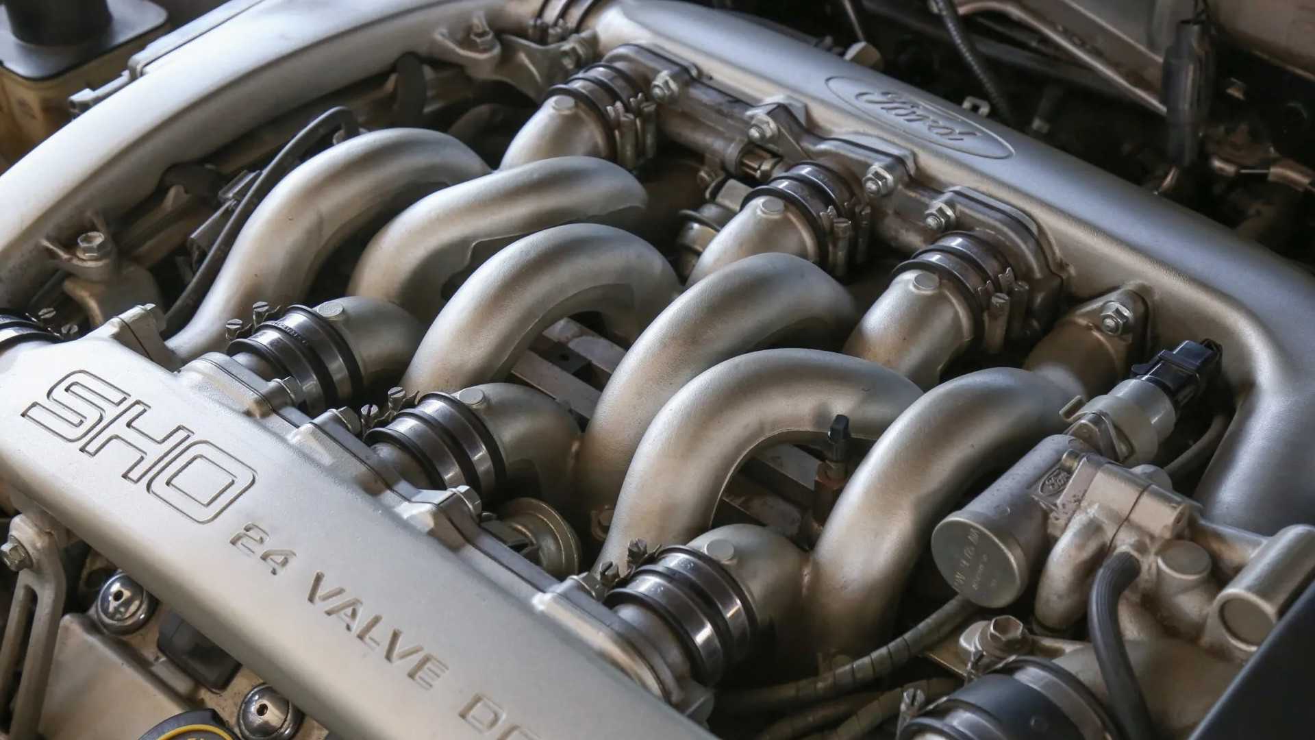 The Failed 1980s Mid-Engine Ford Sports Car That Accidentally Gave Us A ...