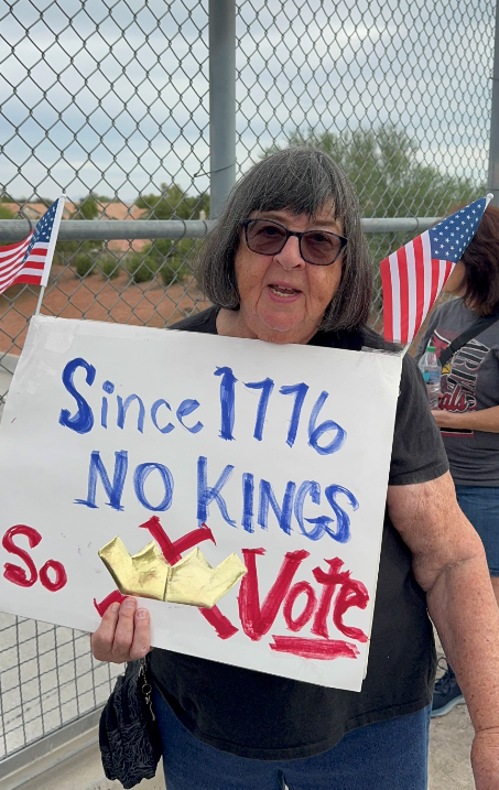 No Kings protesters urge voting, bash Trump. 'The flags are fraying' - AOL