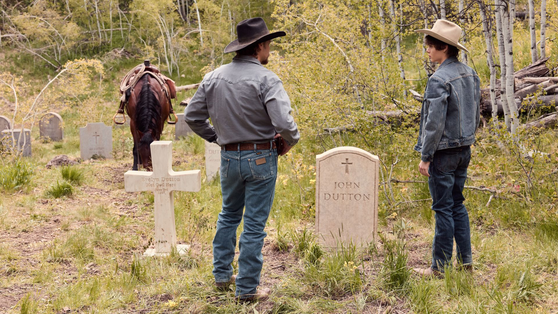 Yellowstone's 2026 Return Threatens To Rip Apart 2 Duttons Forever - AOL