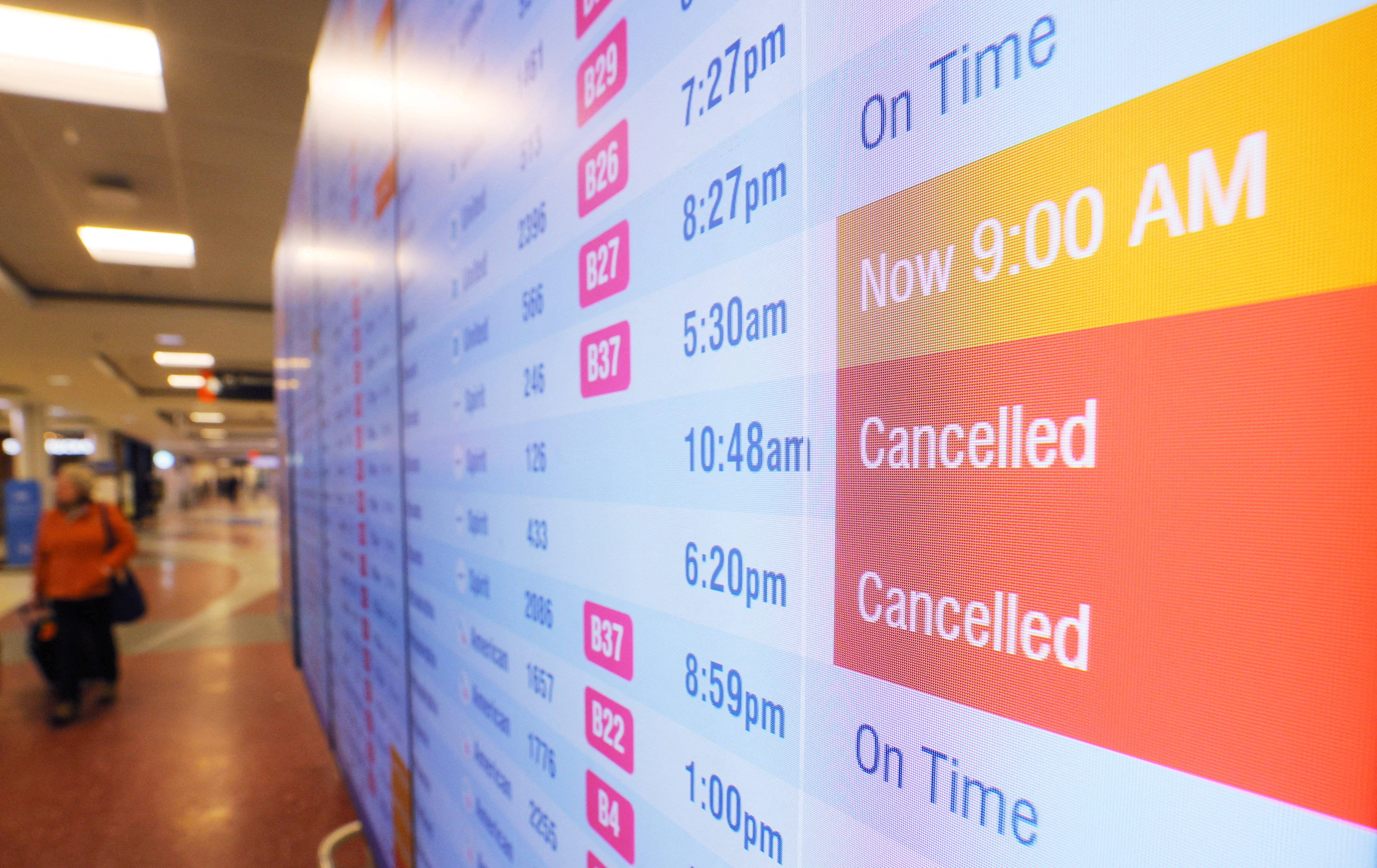 DOT rule could reduce compensation for these 10 flight delays
