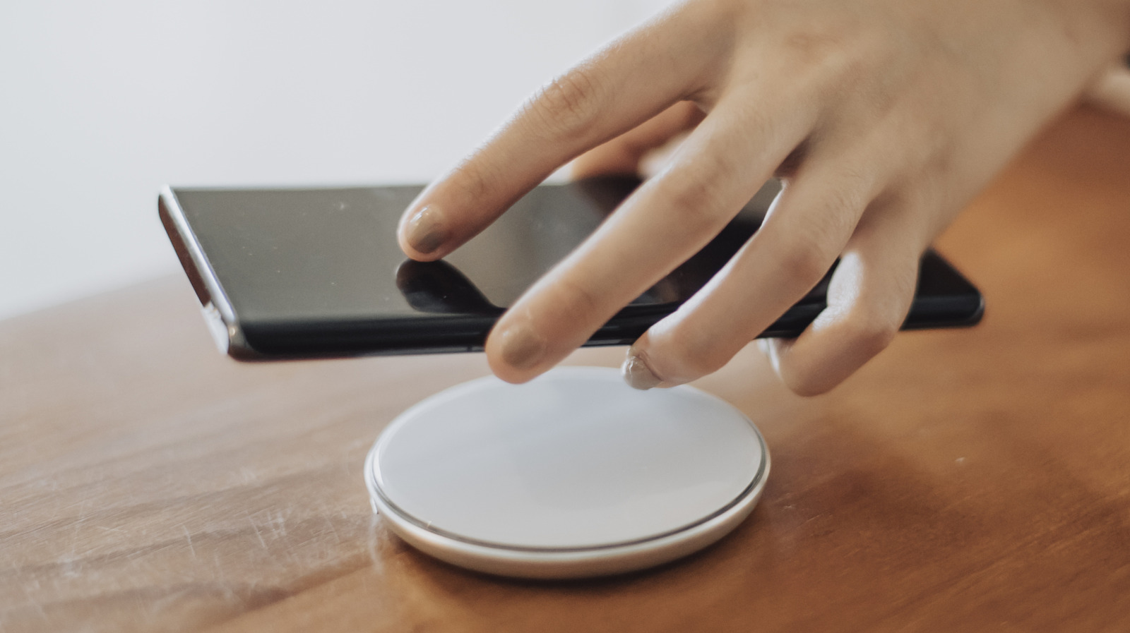 The 4 Best Budget Android Phones That Still Support Wireless Charging - AOL