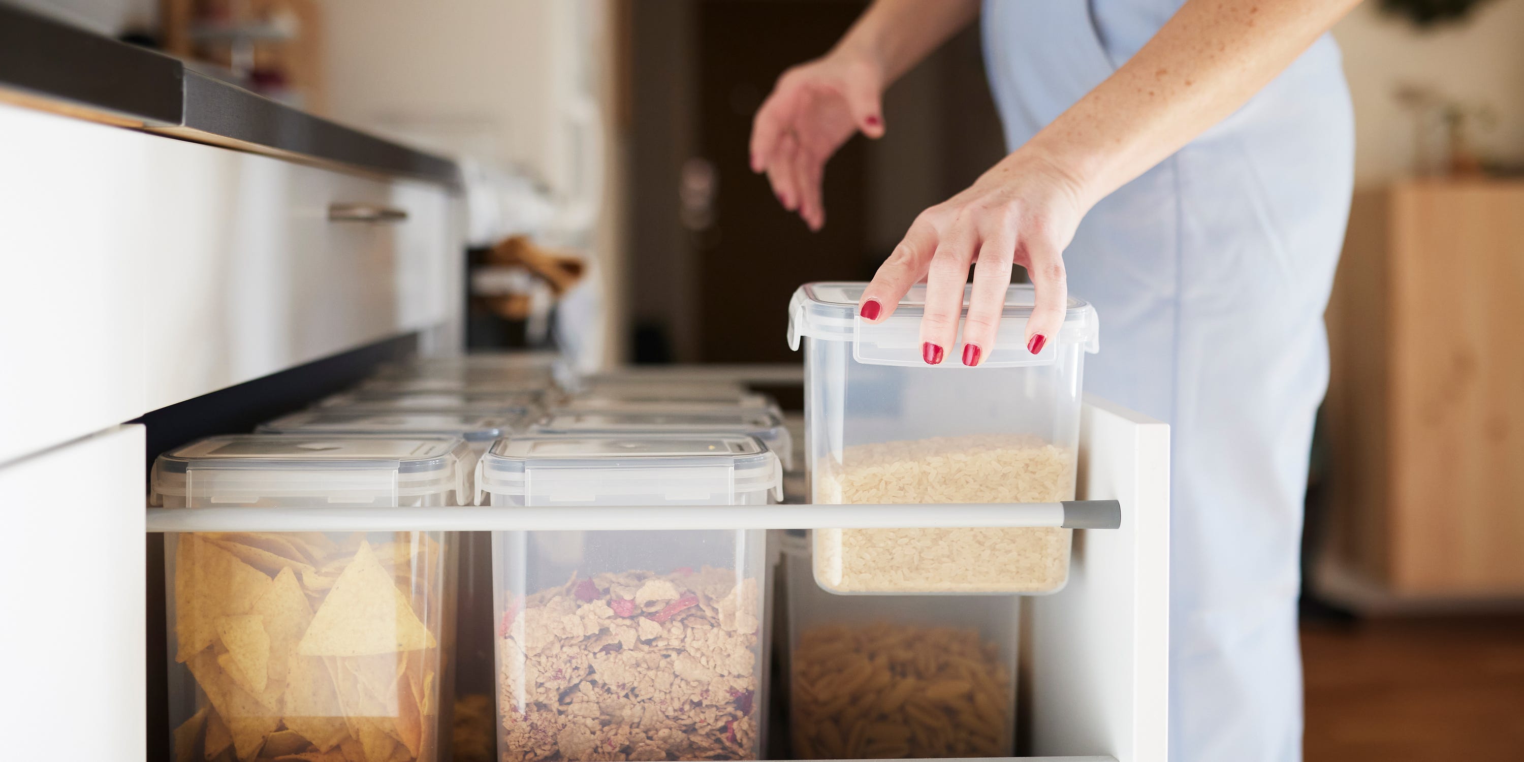 10 Things Pro Organizers Would Never Keep in the Original Packaging