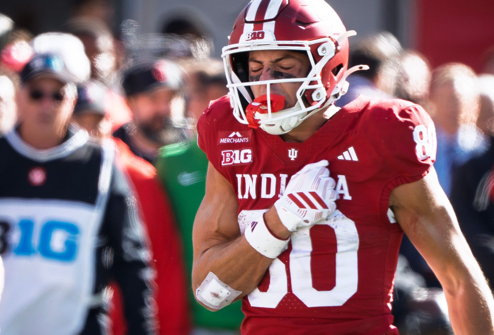 Indiana's Charlie Becker (80) celebrates a catch during the Indiana versus Ohio State football game at Memorial Stadium on Saturday, Oct. 17, 2026.