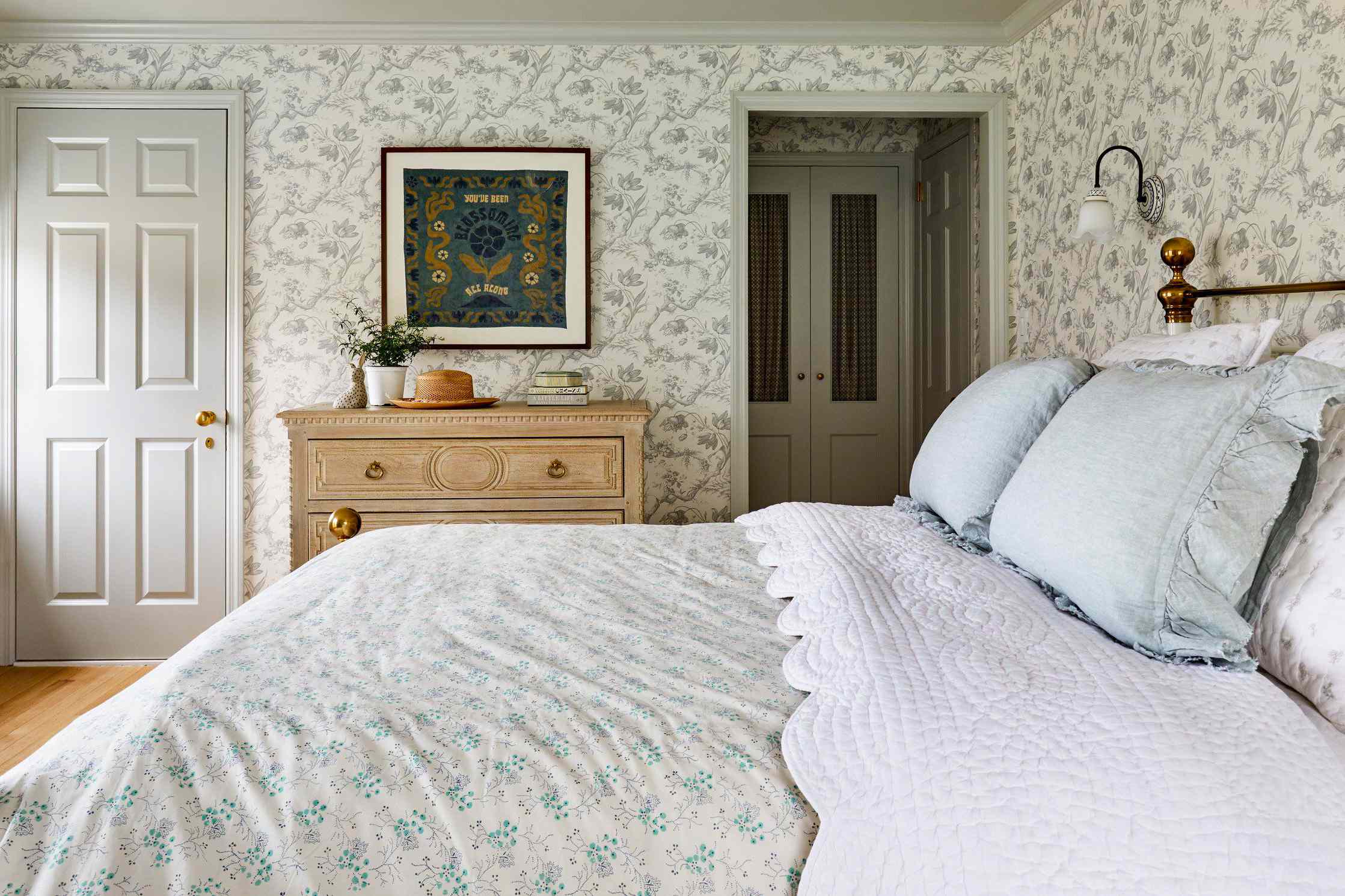 Should You Wash Your Quilts More Often in Fall? A Cleaning Pro Explains the Best Schedule