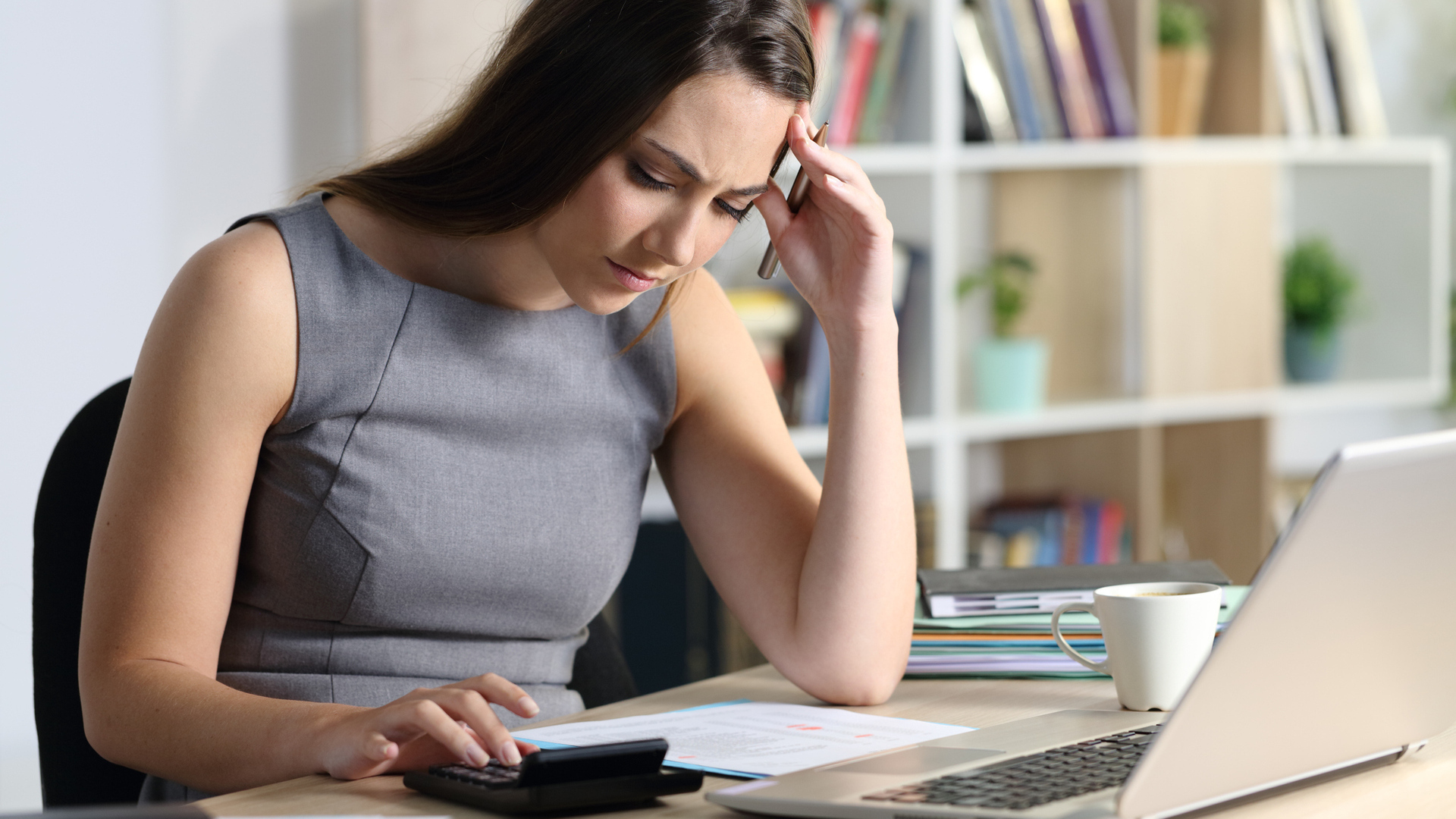 4 Ways Homeowners Can Protect Themselves From Deed Fraud