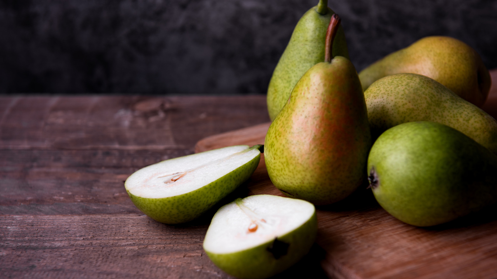 Buying Unripe Pears? Also Add This To Your Shopping List For A Quicker Ripen