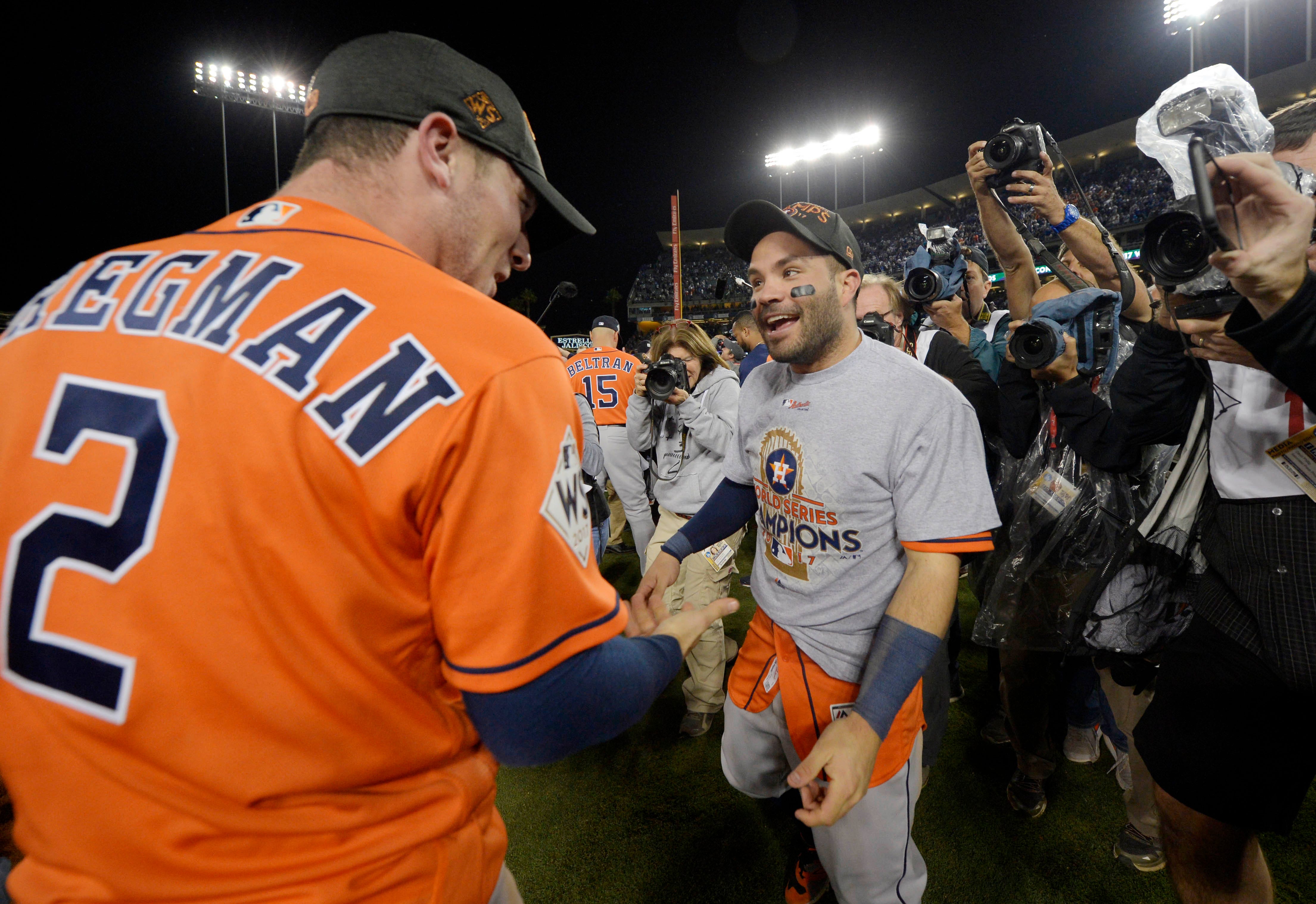 Astros beat Dodgers 4-3