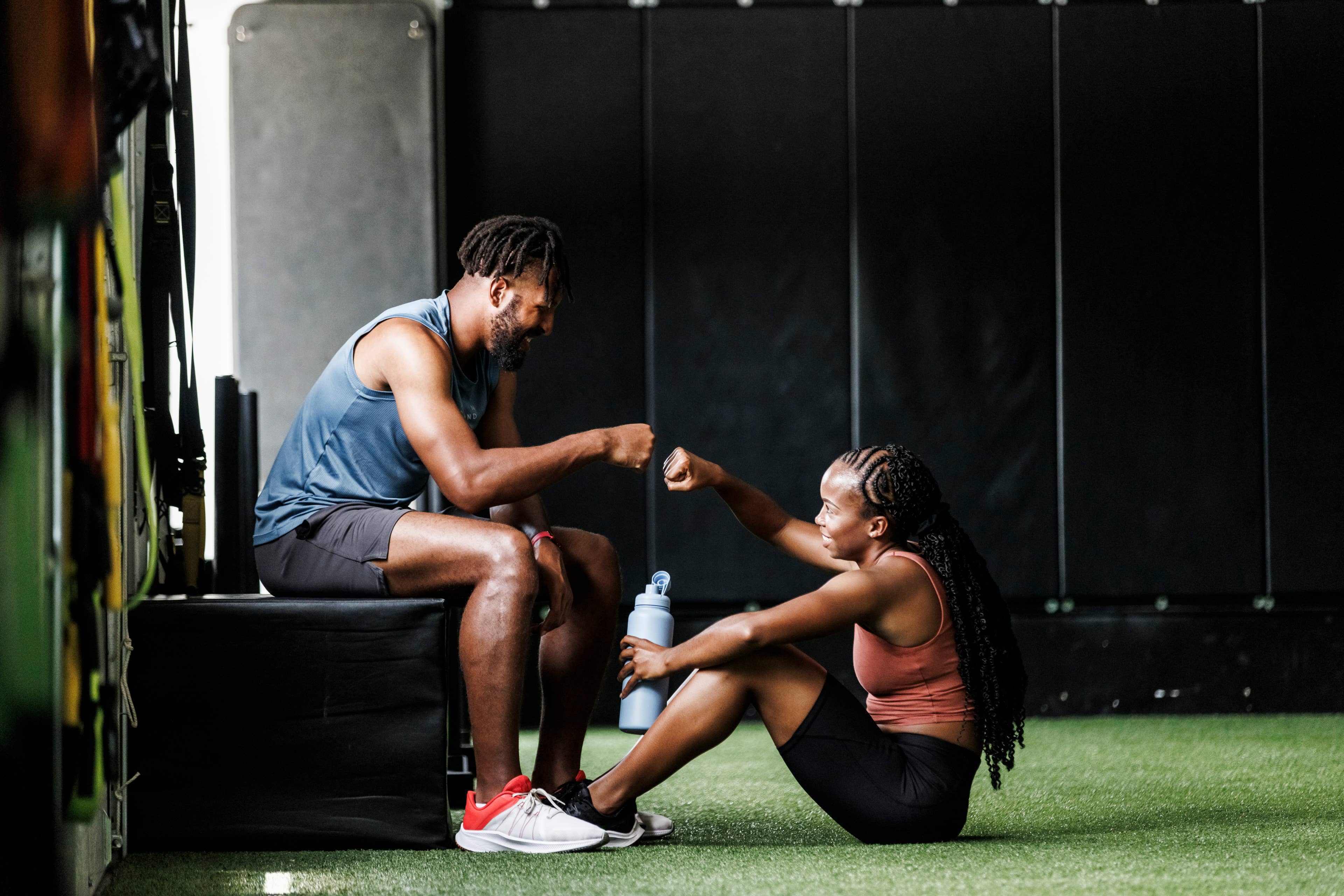 How Long Should You Rest Between Sets? Exact Times for Strength, Muscle ...