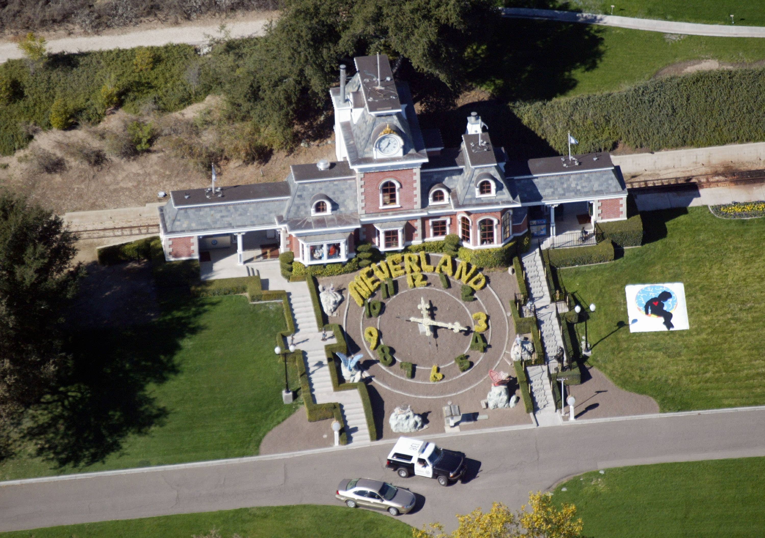 n 1988, Michael Jackson bought a 2,700-acre ranch near Santa Ynez ...