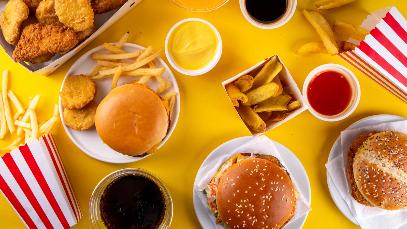 The Vintage Fast Food Chain That Didn't Make It Past The '80s Due To Bankruptcy