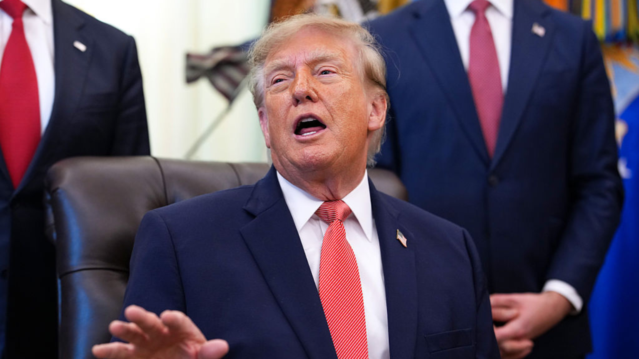 Trump promises whistleblowers they could ‘become rich' exposing fraud. Critics see contradictions