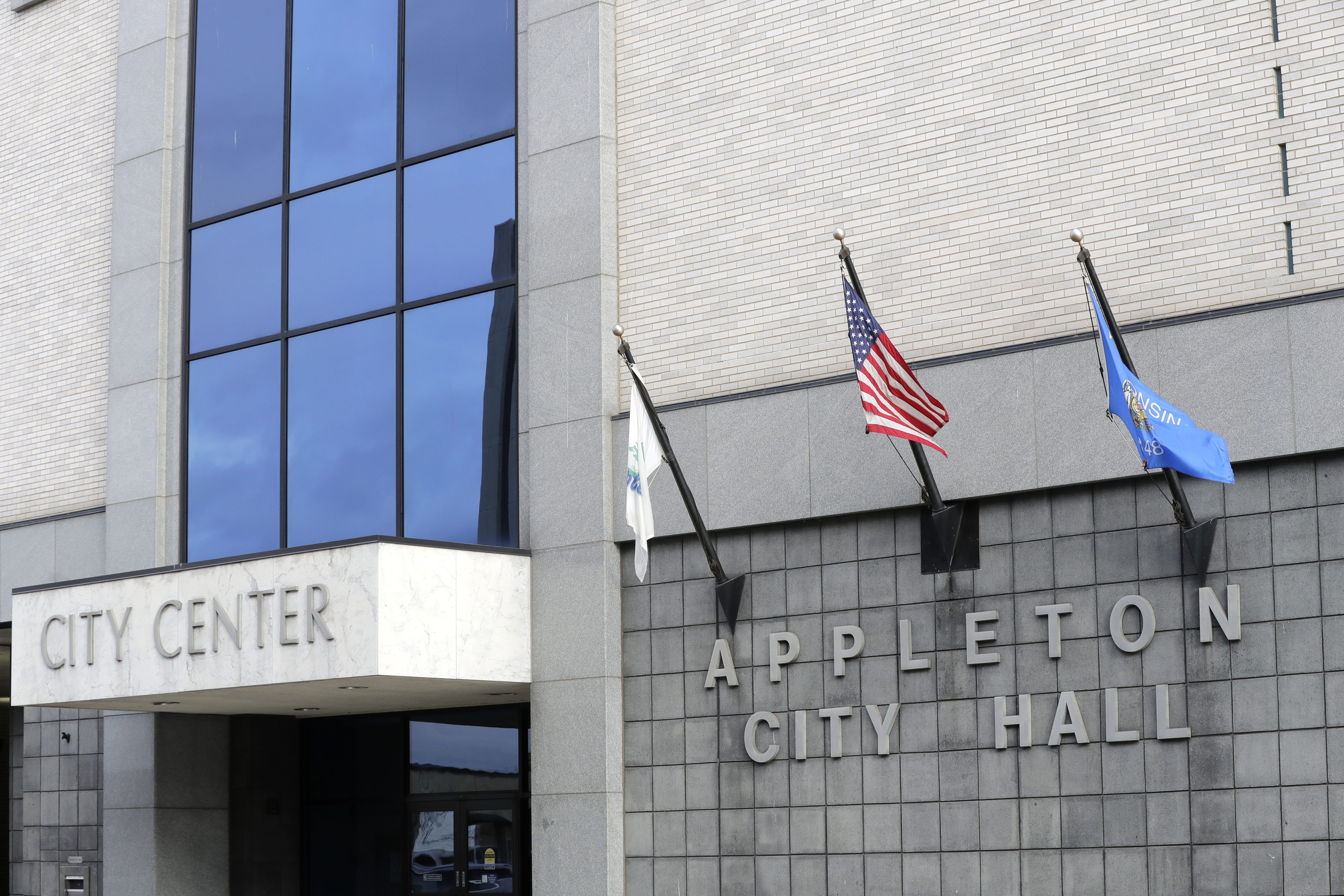 Proposed Appleton budget taps cash reserves to avoid 'draconian' cuts - AOL