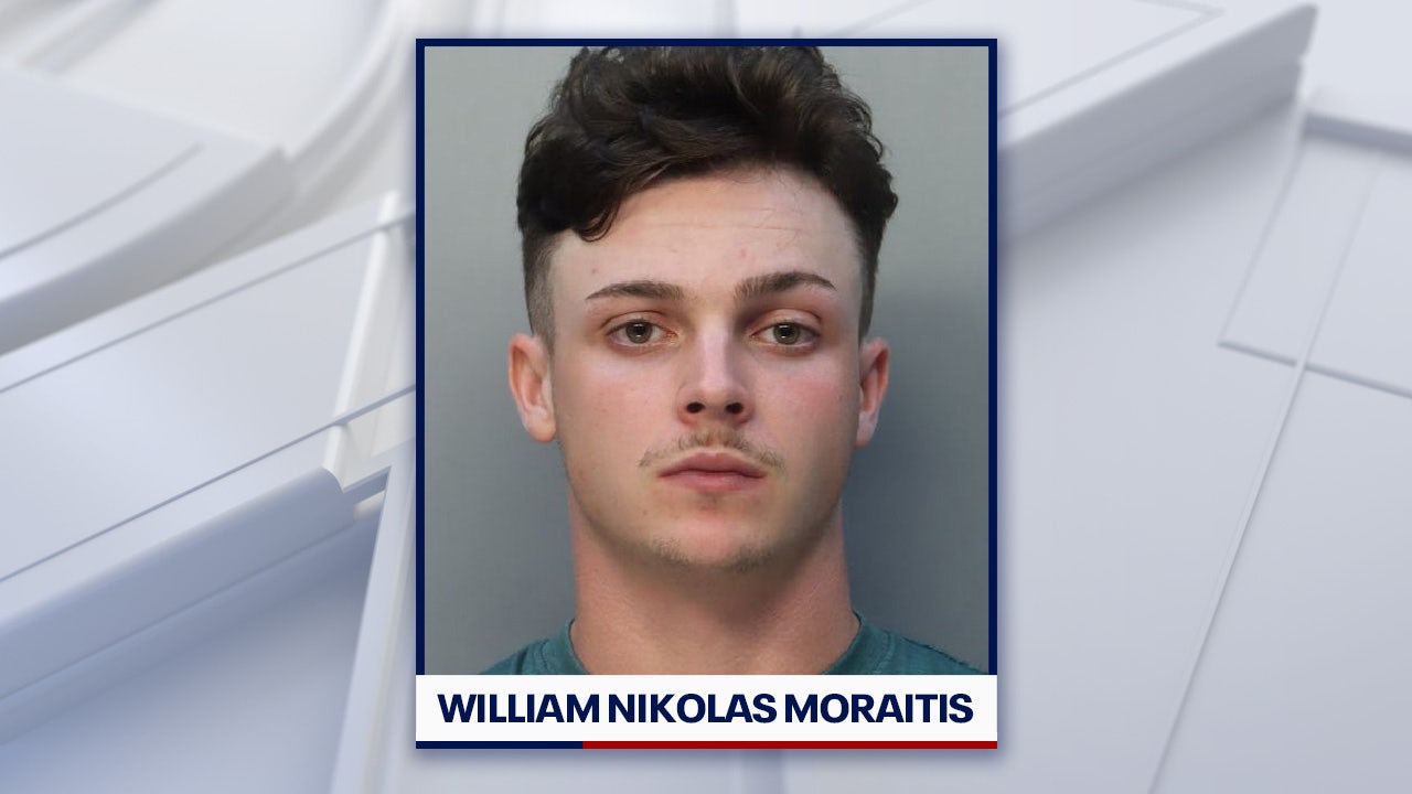 Florida man wanted in alleged sexual battery of 15-year-old arrested at ...
