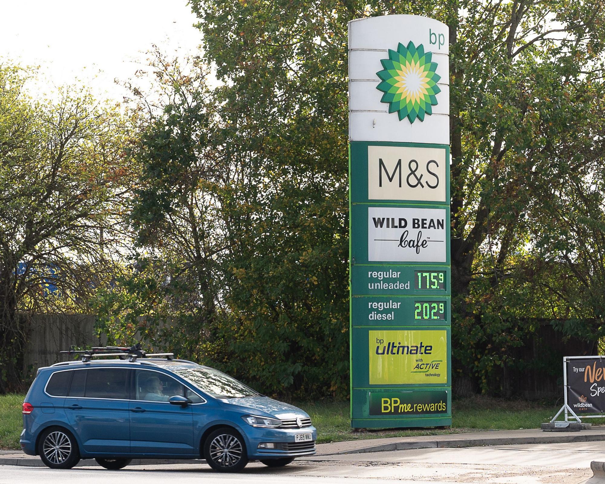 UK inflation rises by more than expected to 3.5% as war drives up fuel prices