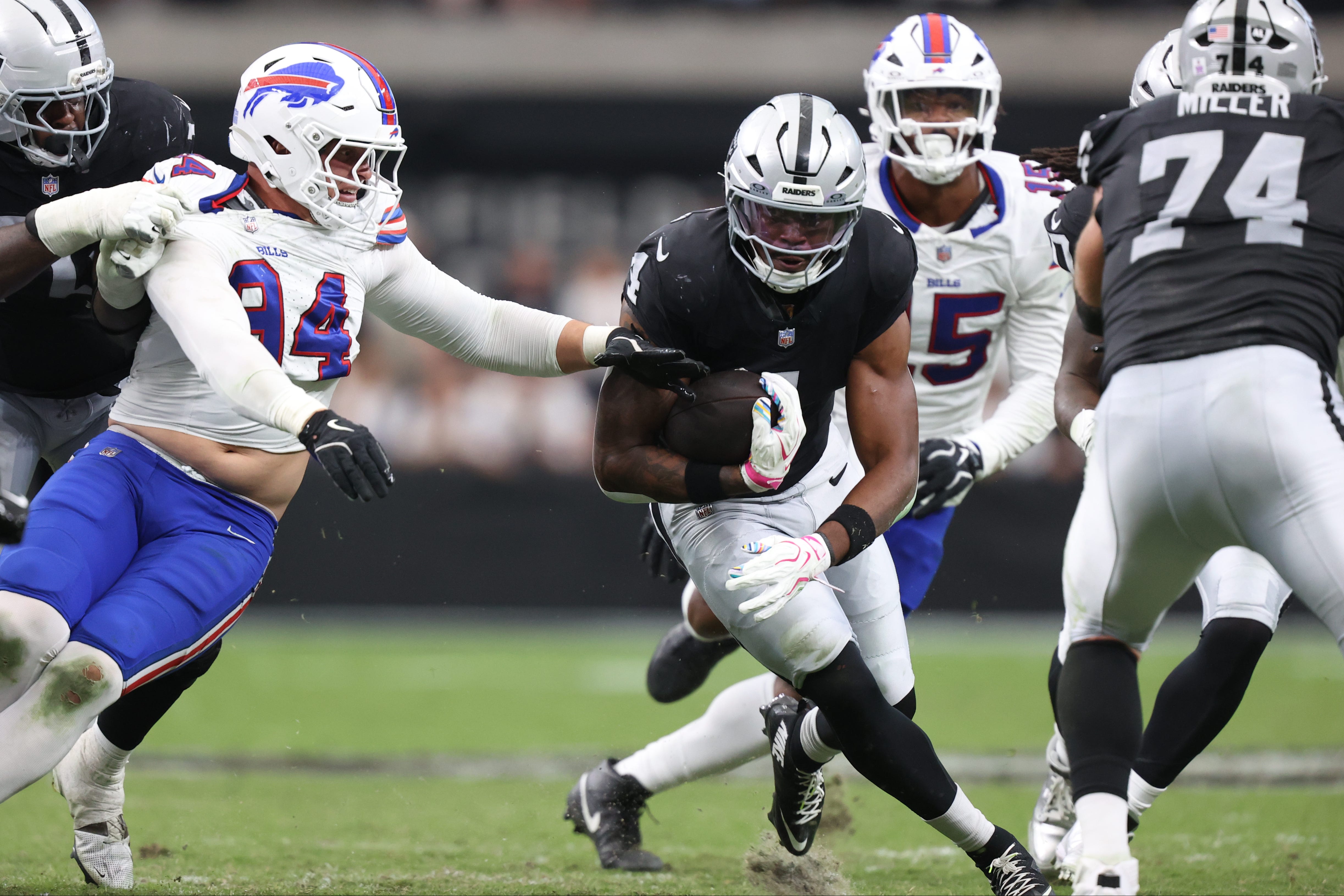 New Photo - Does the Raiders offense need more Mike Washington Jr.?