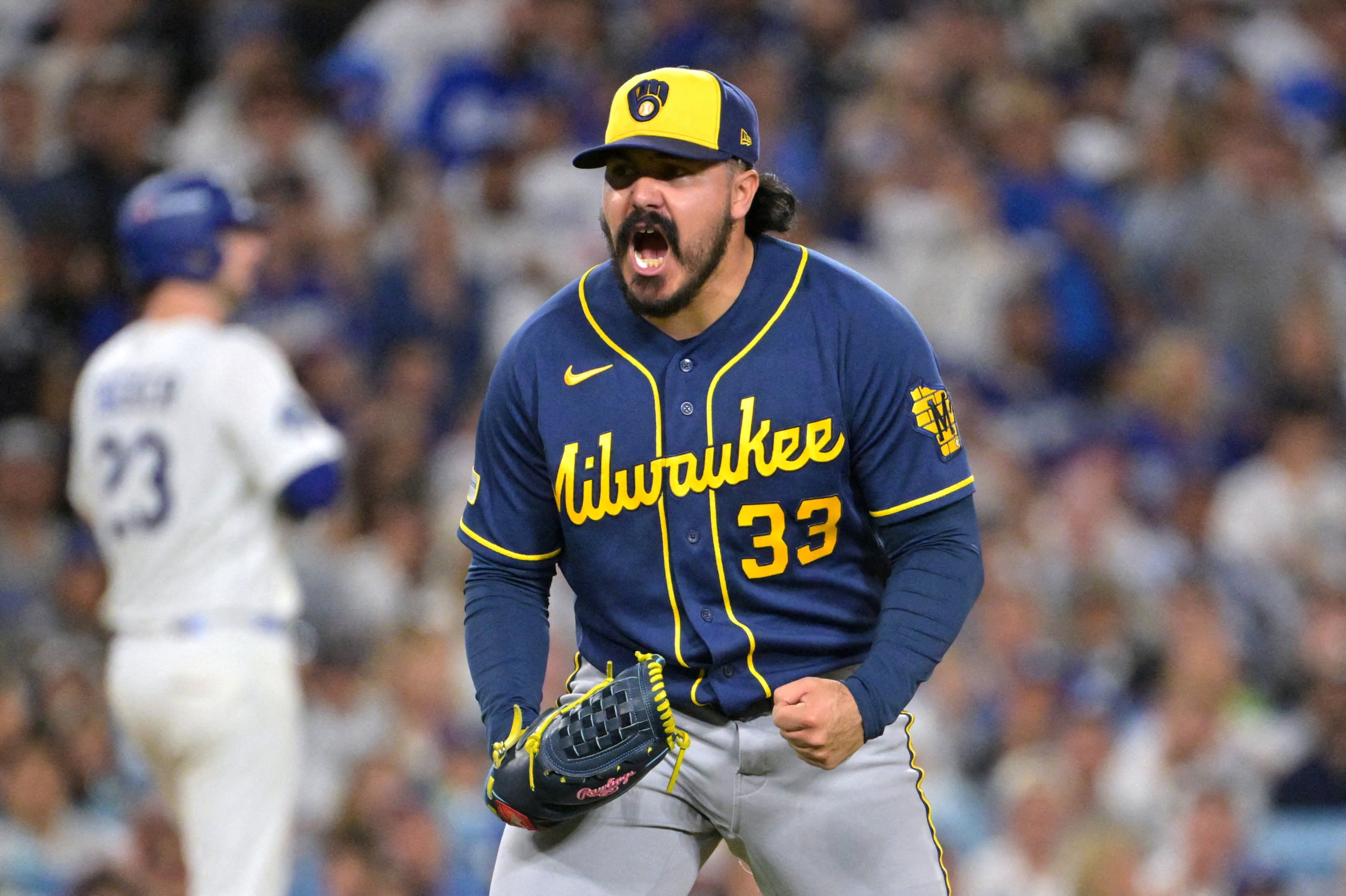 In Seris Which World Series Team Holds the Edge in Brewers, Rays? - AOL