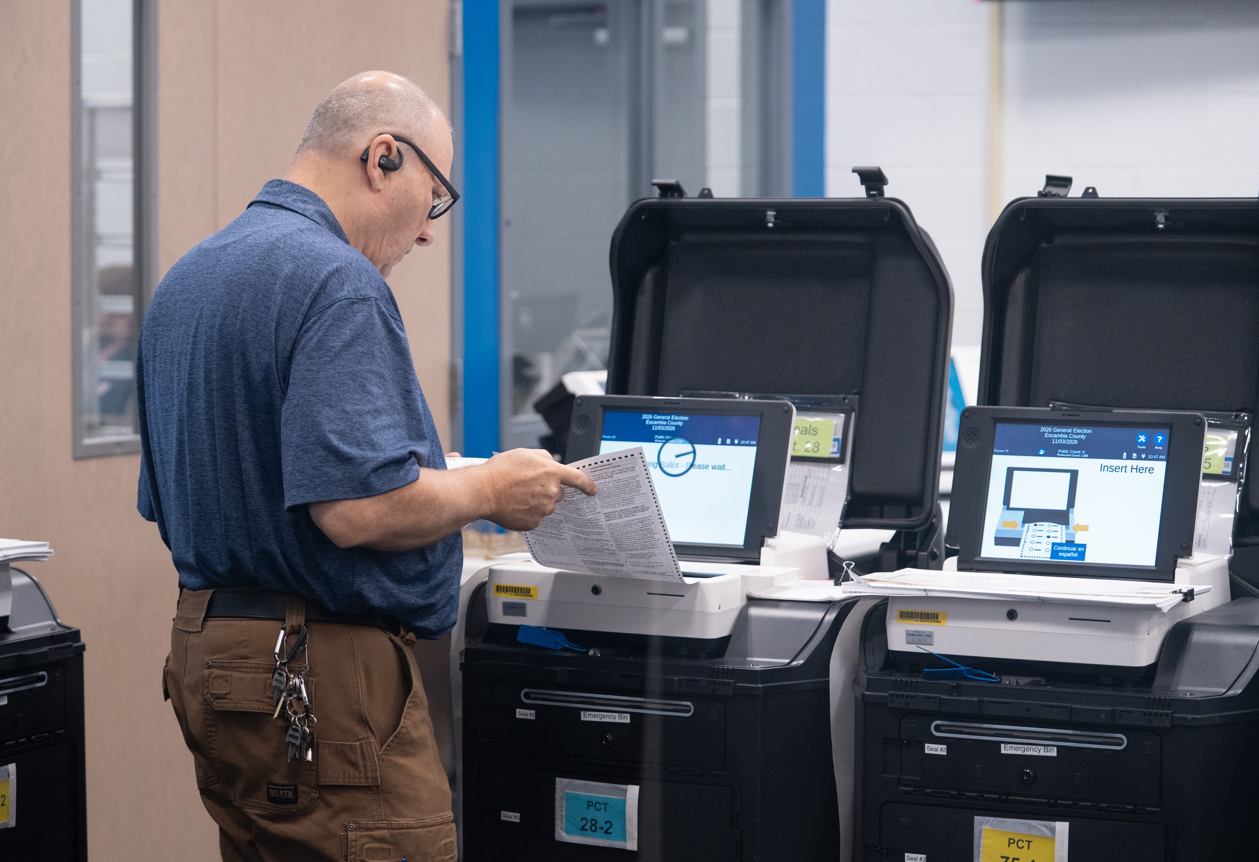 Florida voters report touch-screen issues. How to check your ballot - AOL
