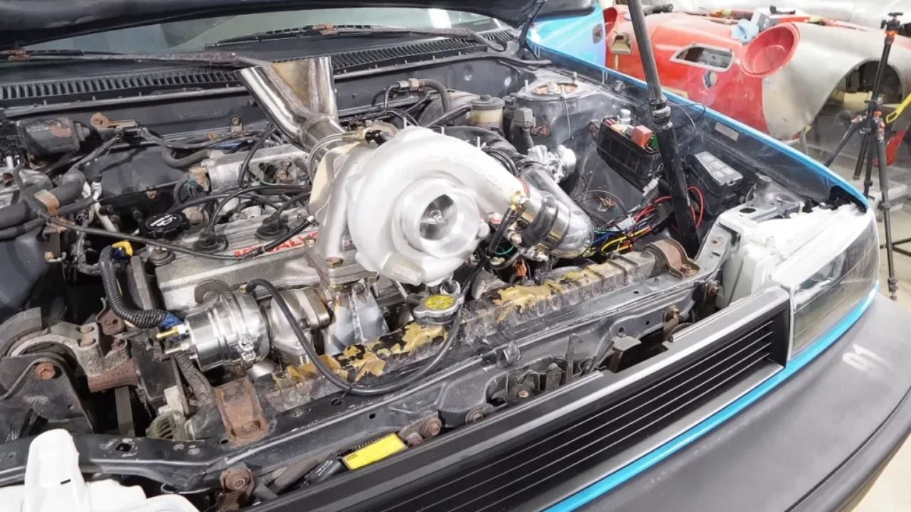 Guys Slap a Turbo On a $800 Toyota Corolla With 280,000 Miles: 