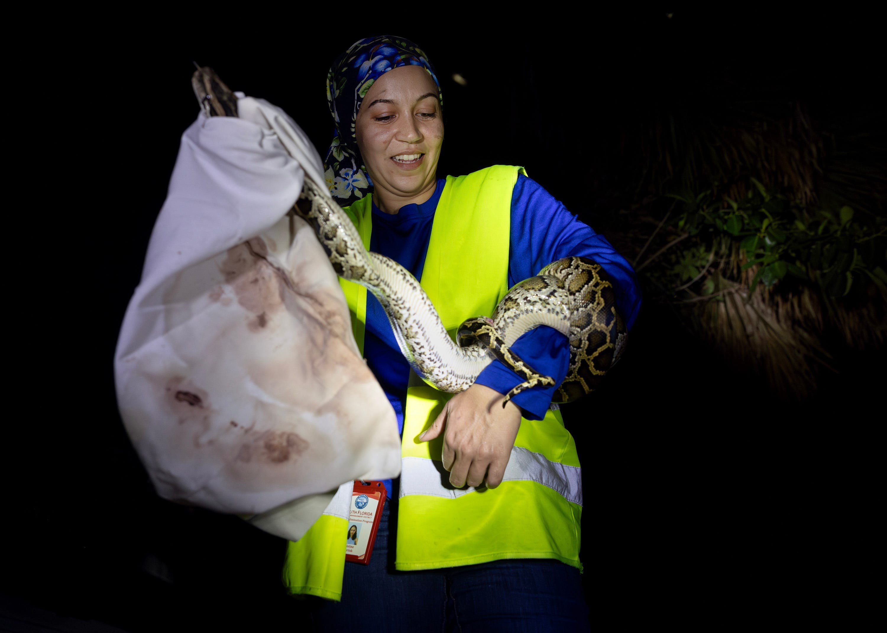 Snake Control Sign New tool could help Burmese python hunters prioritize snakes for ...