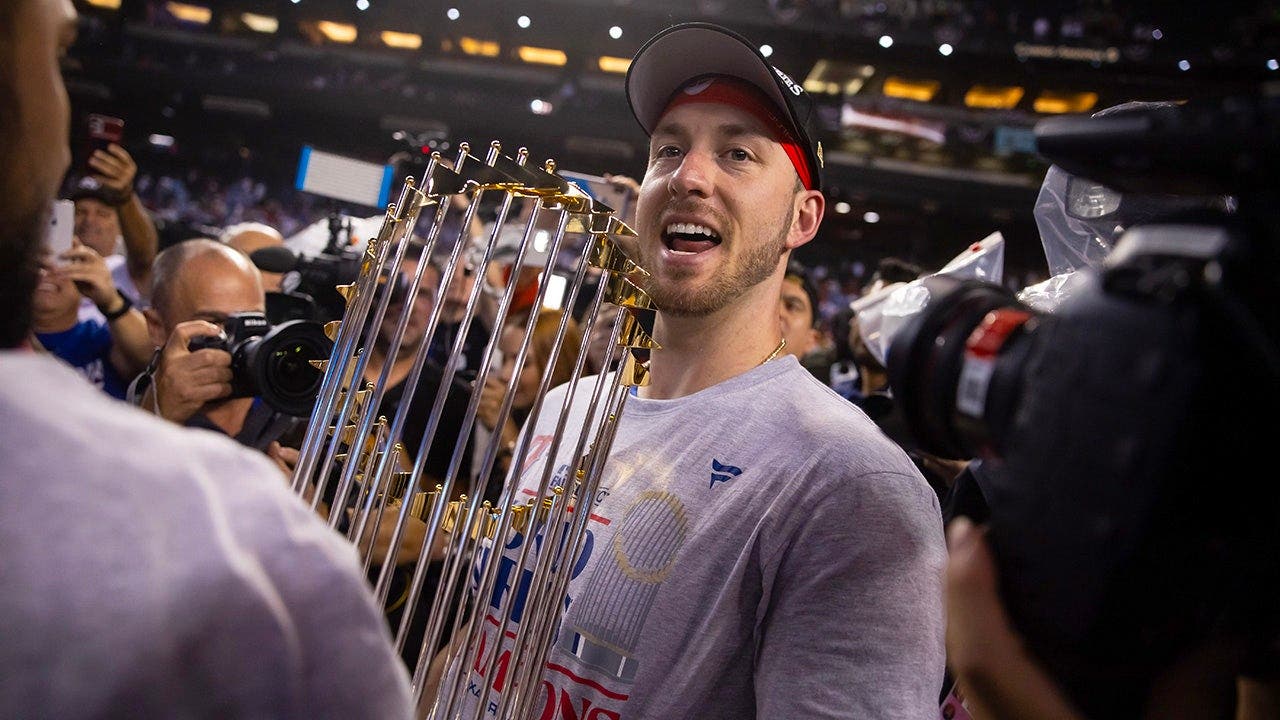 World Series champion Mitch Garver retires from baseball at 35 - AOL