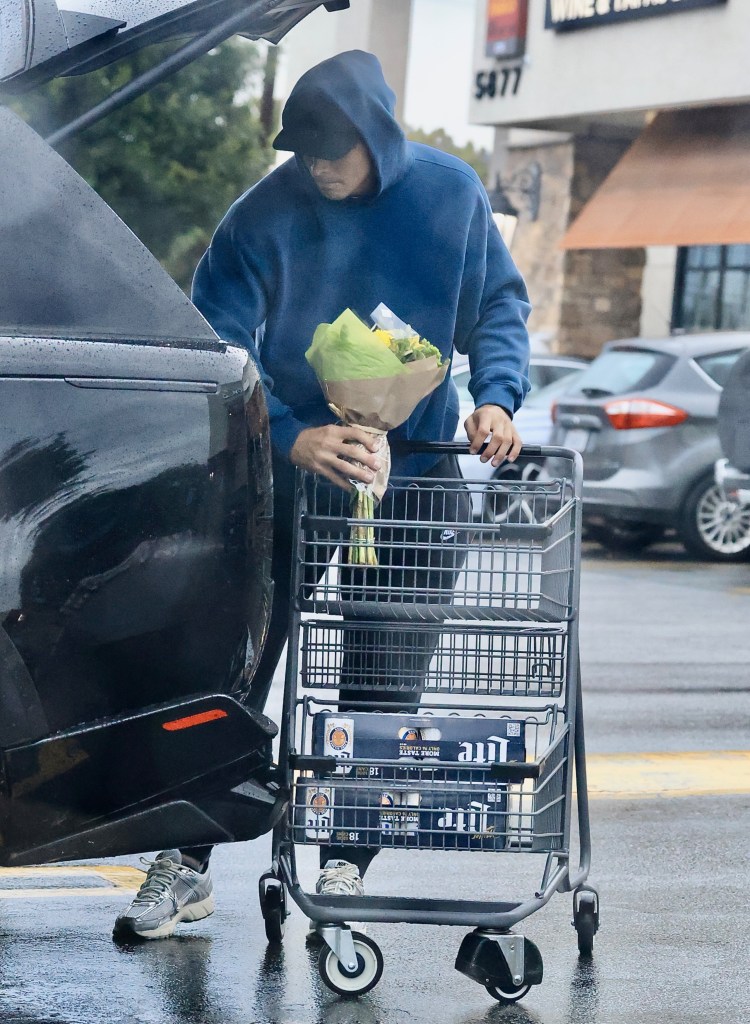 Justin Herbert’s tragic beer run gets Madison Beer’s romantic stamp of ...