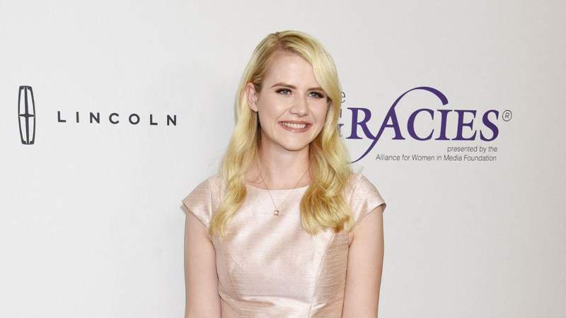 Elizabeth Smart won first place in her fourth bodybuilding competition after committing to a structured fitness routine.MEGA