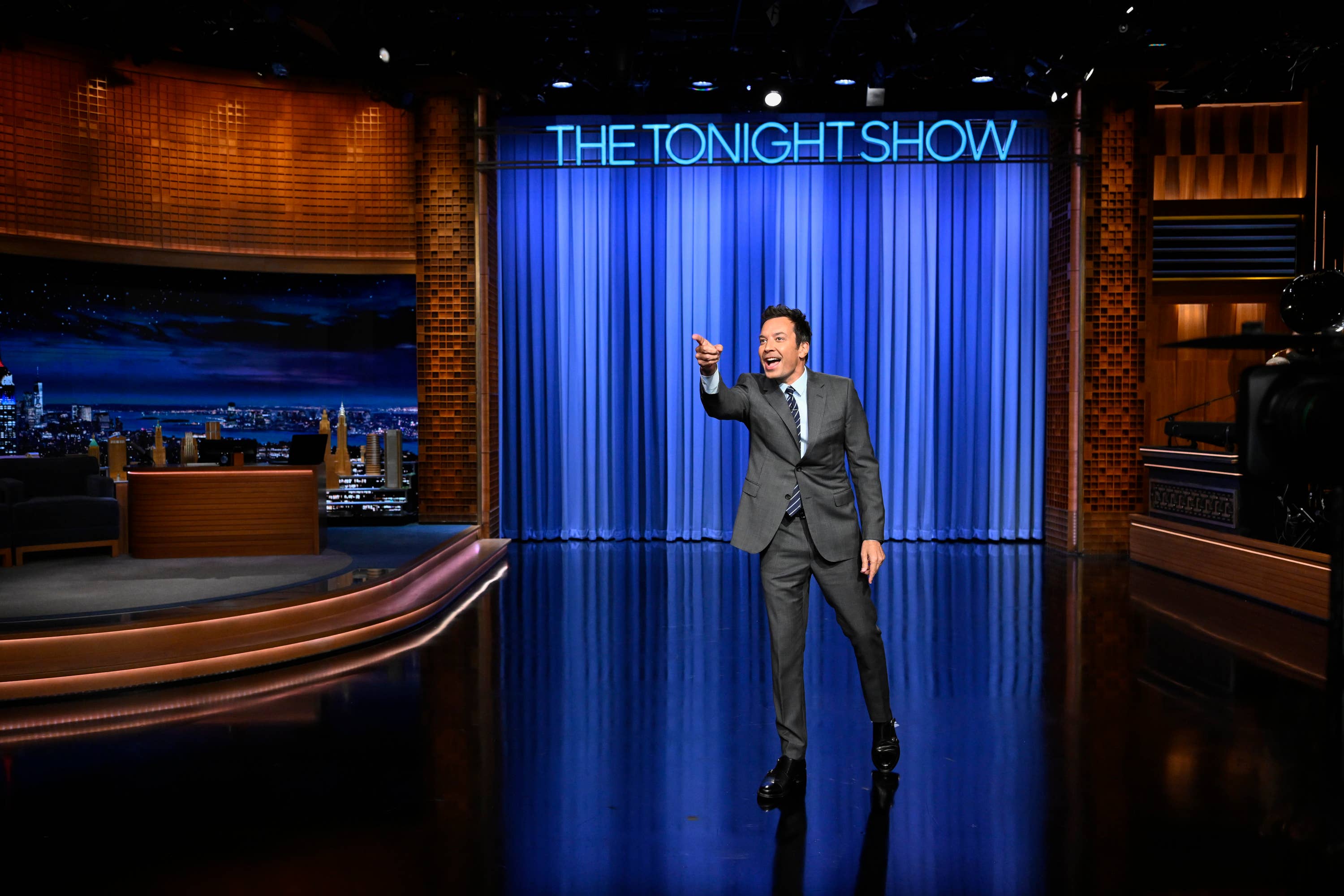 Jimmy Fallon Roasts Trump’s Strange Rally Noise That Inspired a Viral ...